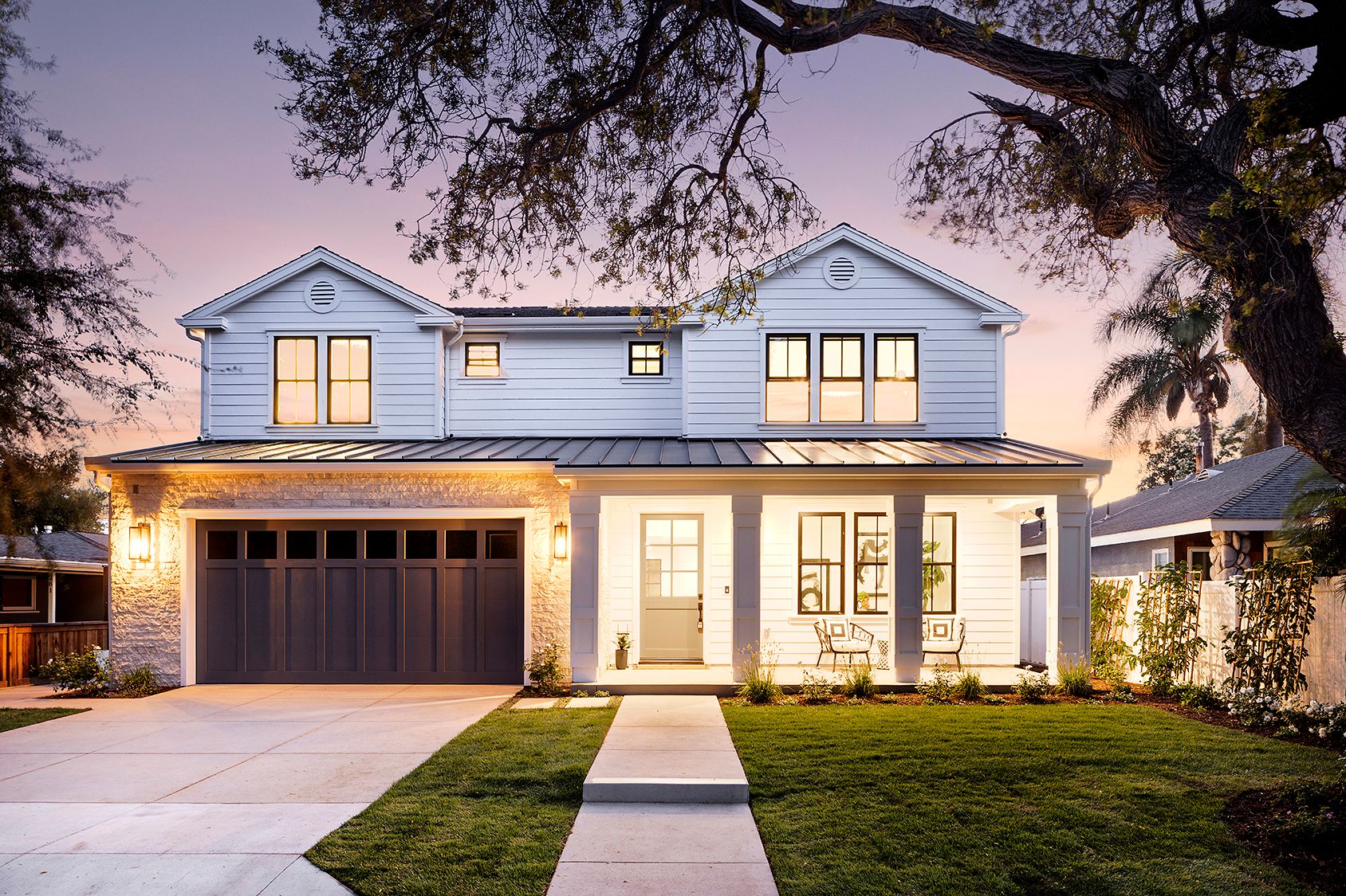 house designed by architect Jeffrey V. Riggs