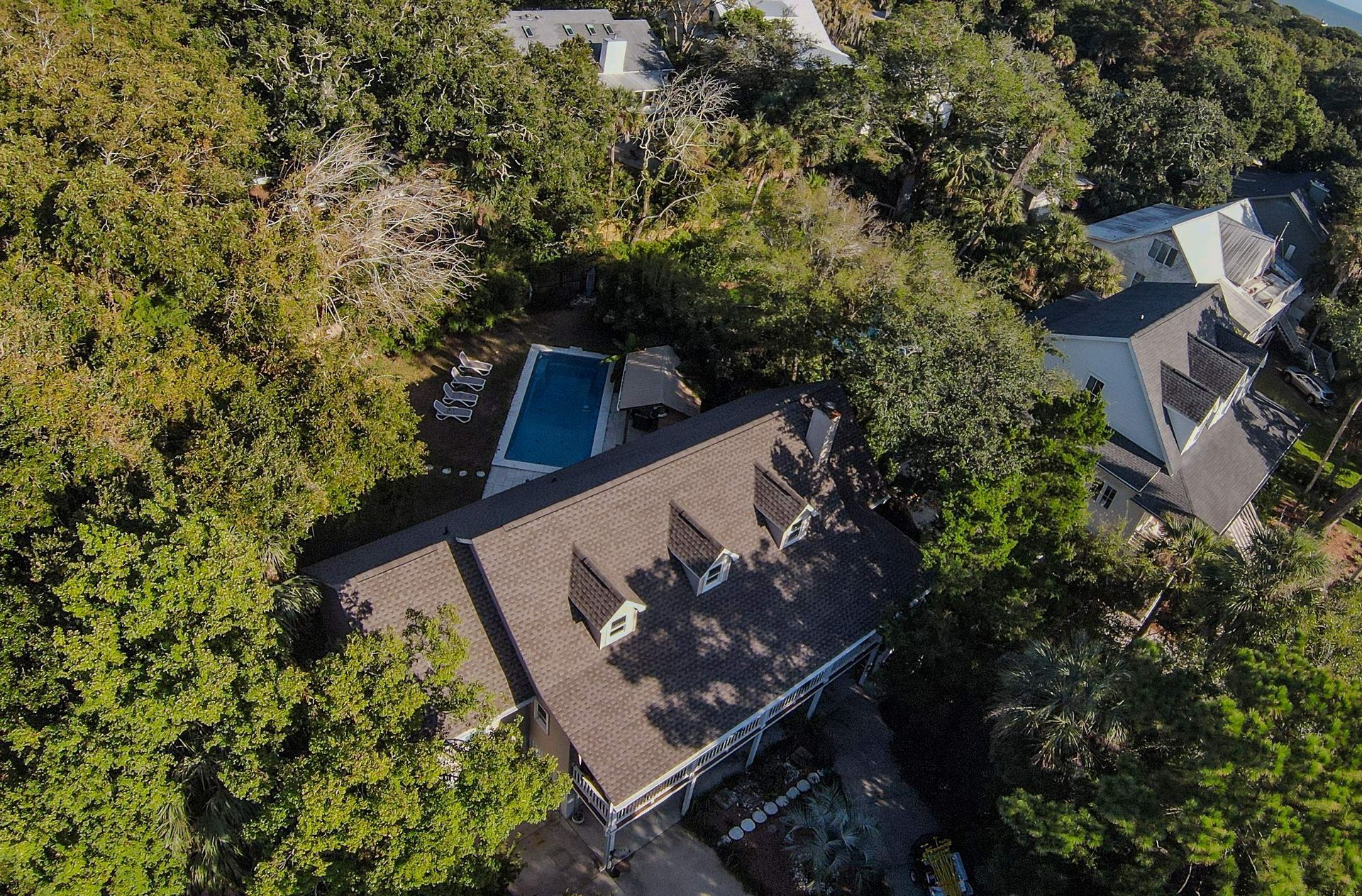 roofing services in charleston
