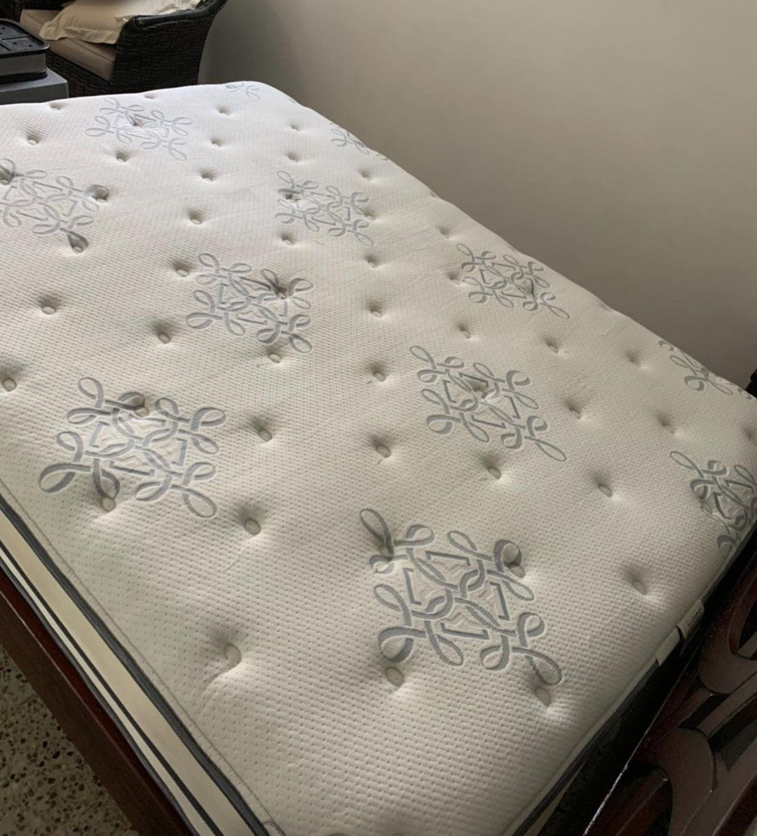Limpieza de Mattress (Limpieza de Matre) San Juan, Guaynabo, Bayamon, Caguas, Carolina, Puerto Rico - Despues de limpieza por Keep it Fresh PR #1