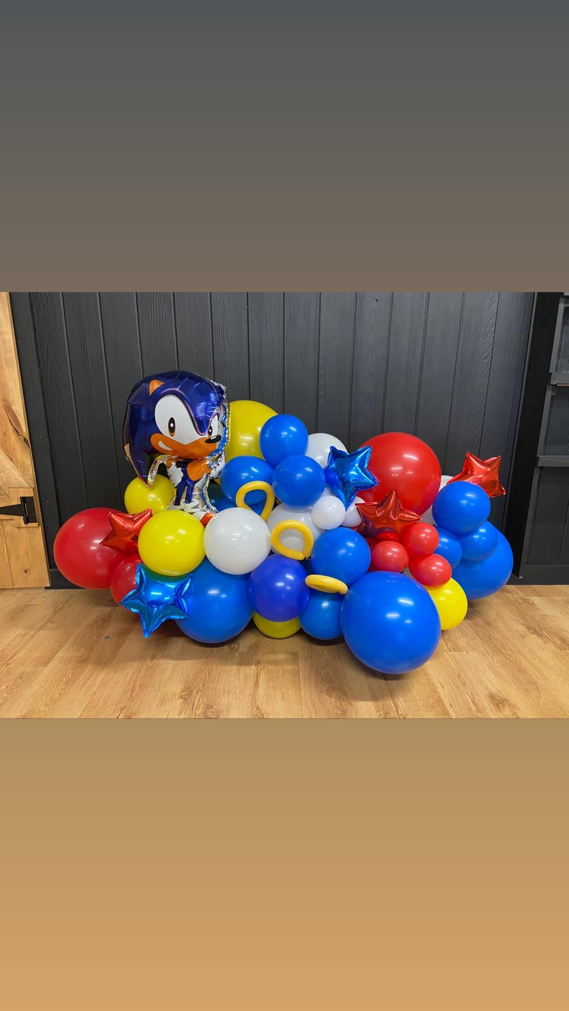sonic  video game balloon ideas