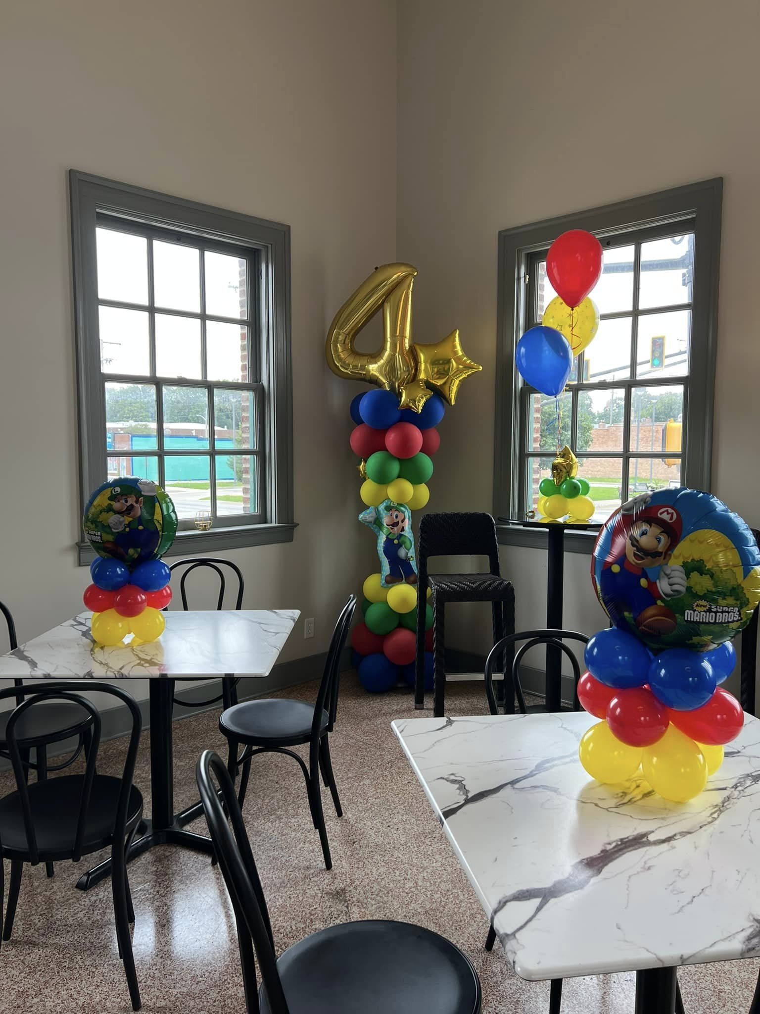 super mario brothers mario carts video game balloon ideas