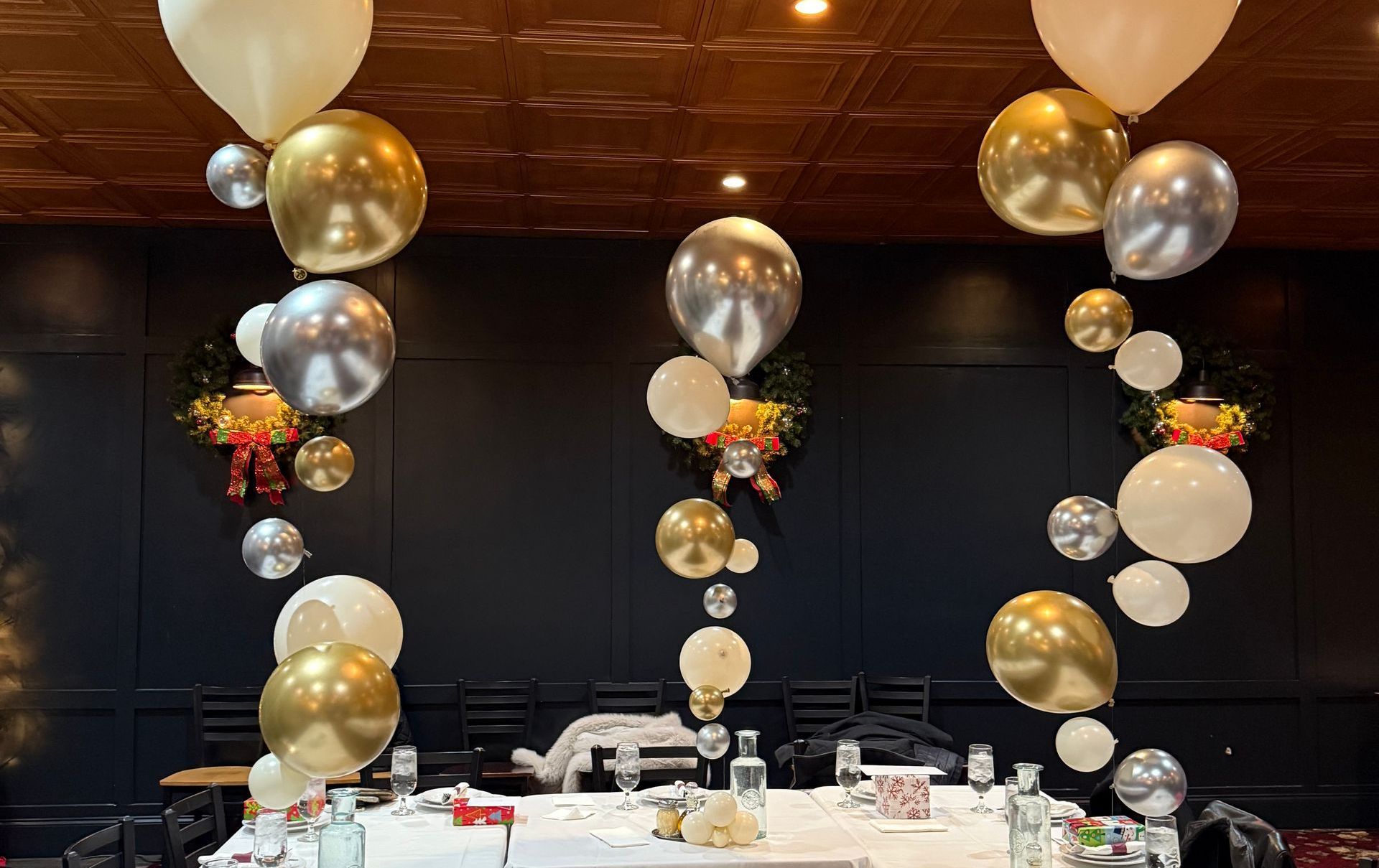 South Shore Employee Appreciation event with step and repeat, 5 ft foil stars and fun balloon and chain accents. A new a trendy design.