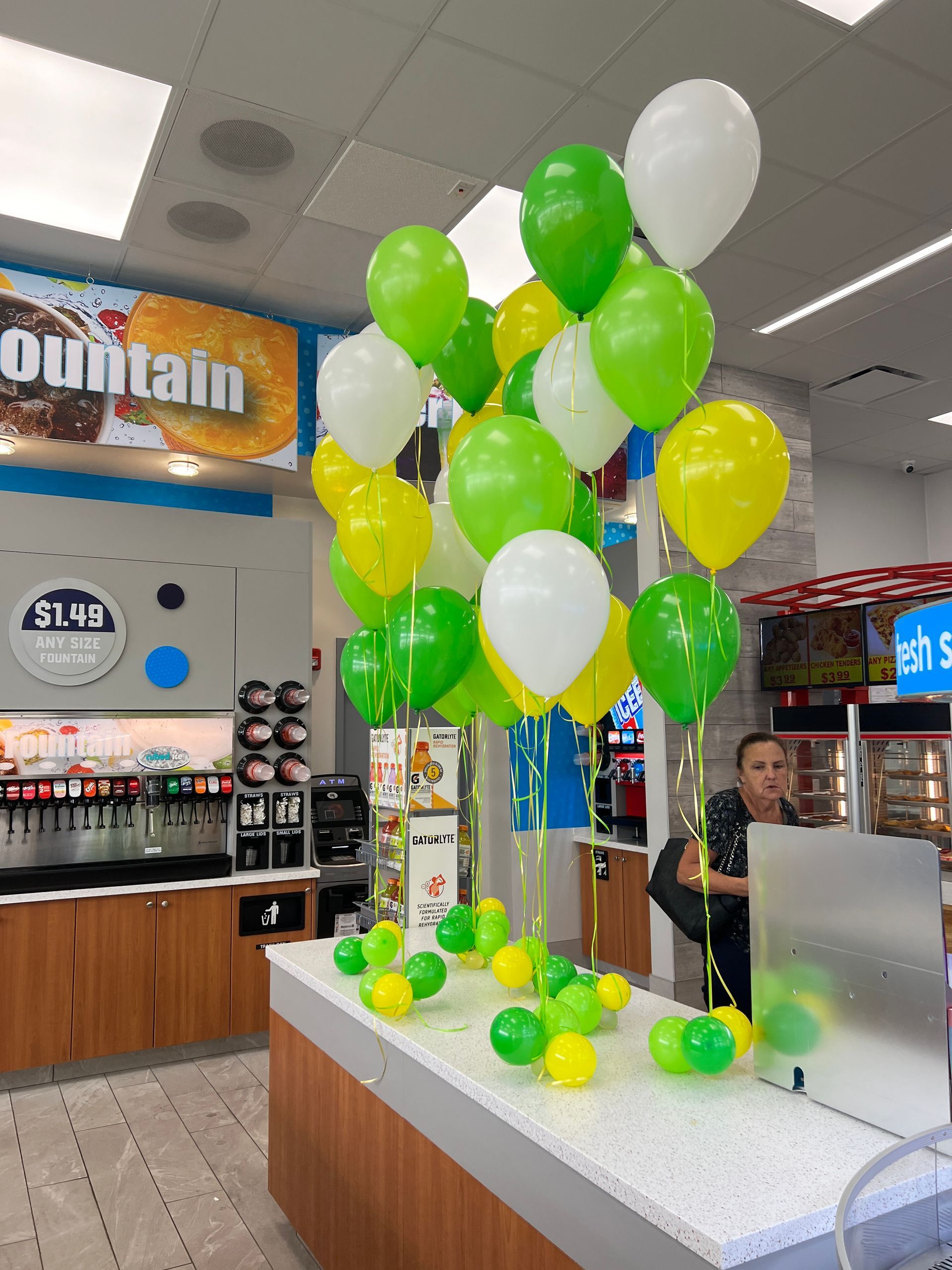 helium balloon bouquets for your store or shop 