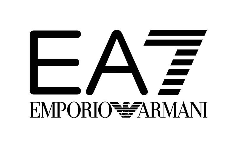 Logo EA7 Emporio Armani in nero su sfondo bianco.