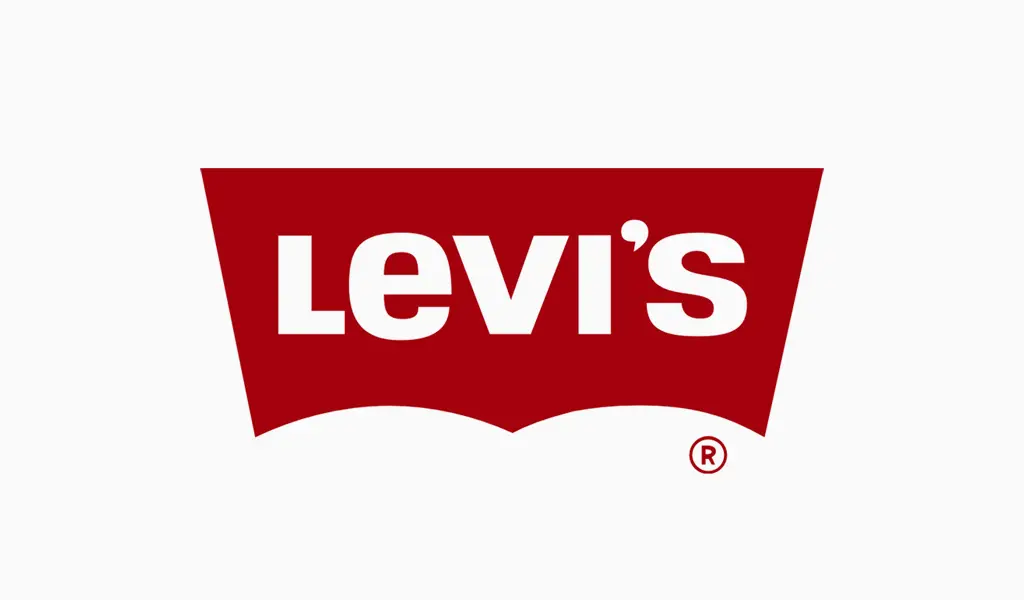 Logo Levi's: testo bianco "Levi's" su una forma trapezoidale invertita rossa, simbolo del marchio sulla destra.