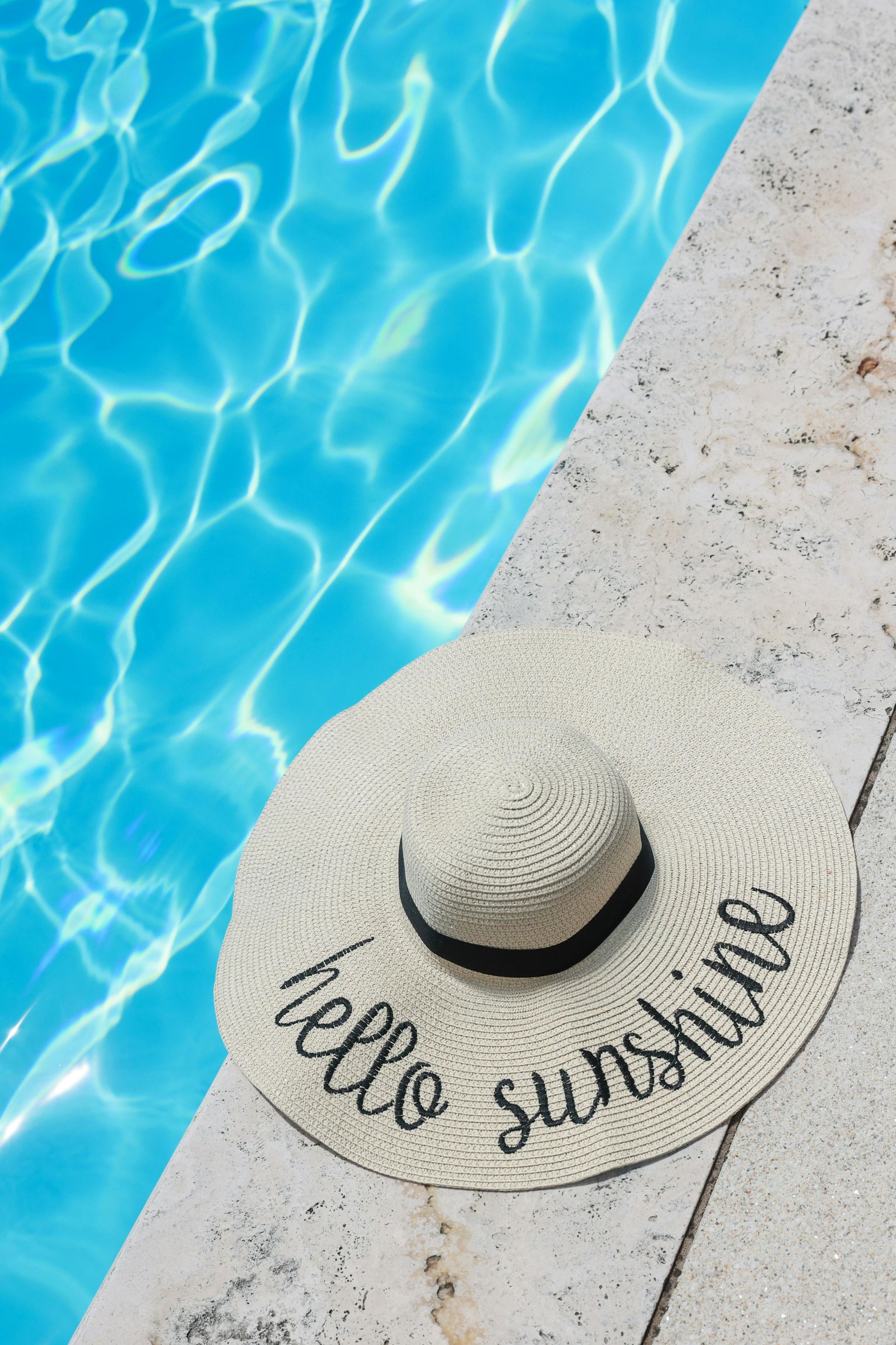 Straw sun hat with 