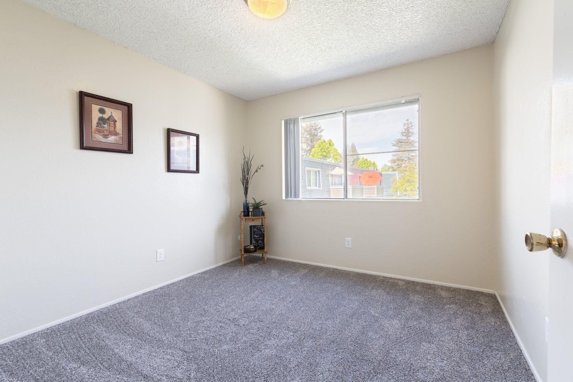 Hunters Landing bedroom
