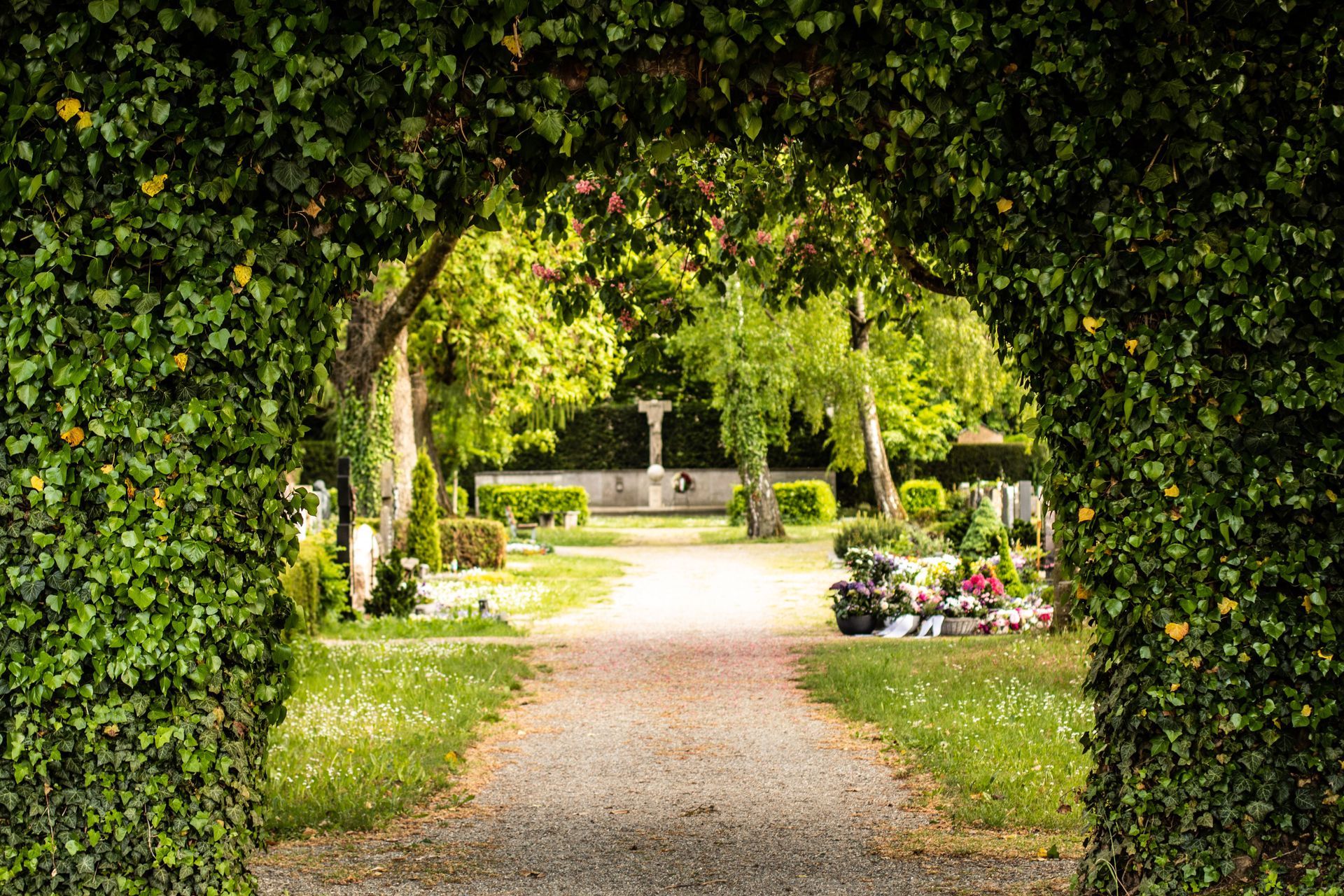 Peaceful memorial setting symbolizing grief support and funeral planning