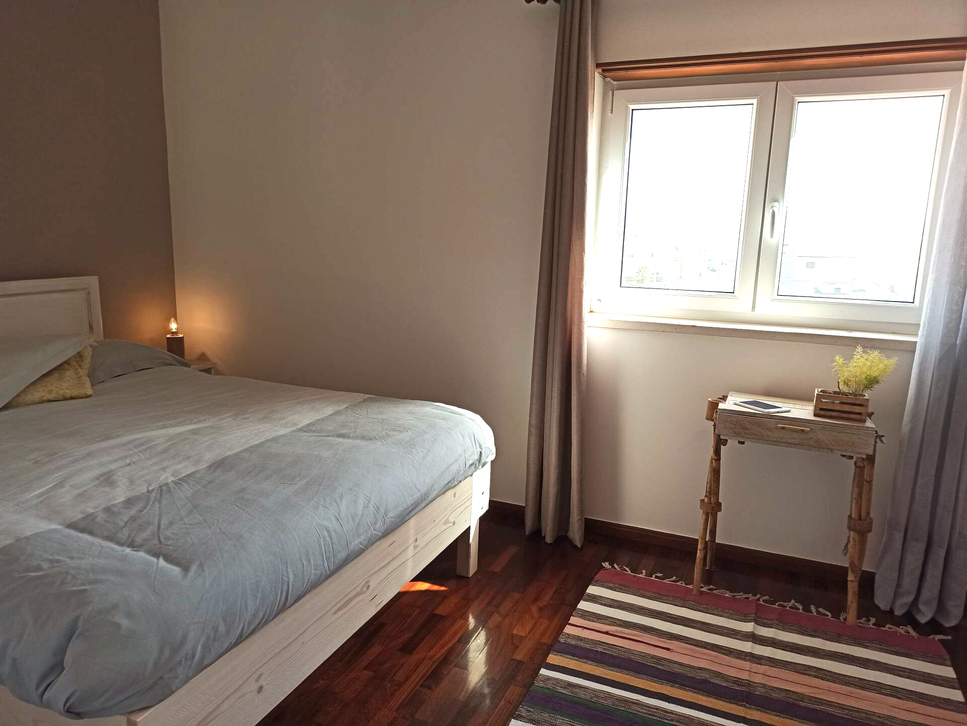 spacious king room