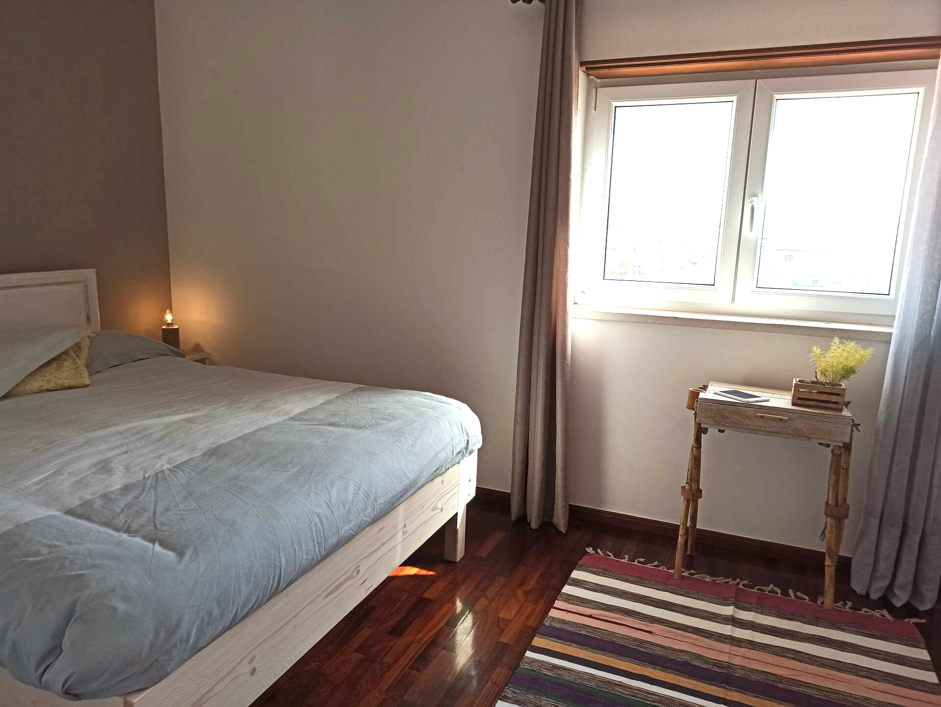 spacious king room