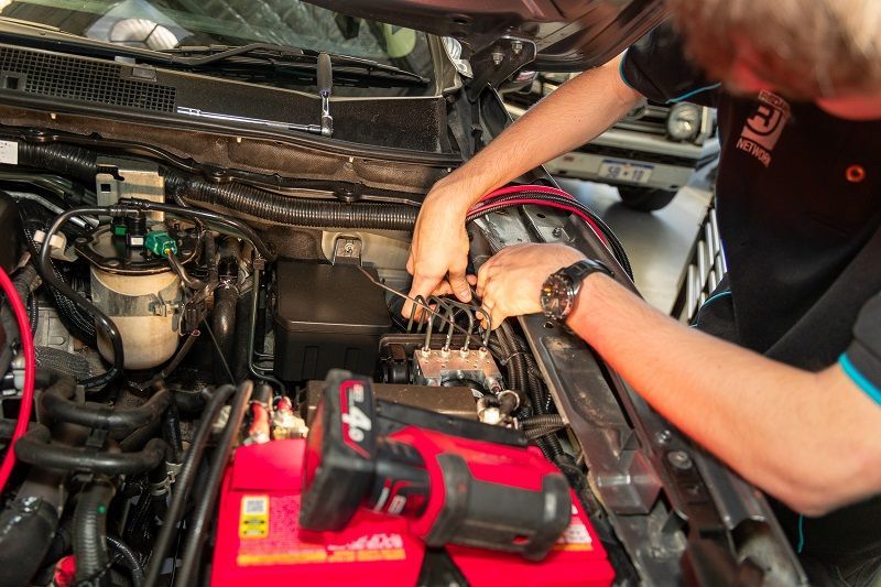 Automotive Electrical Designs is a REDNetwork Certified Installer or Redarc auto accessories
