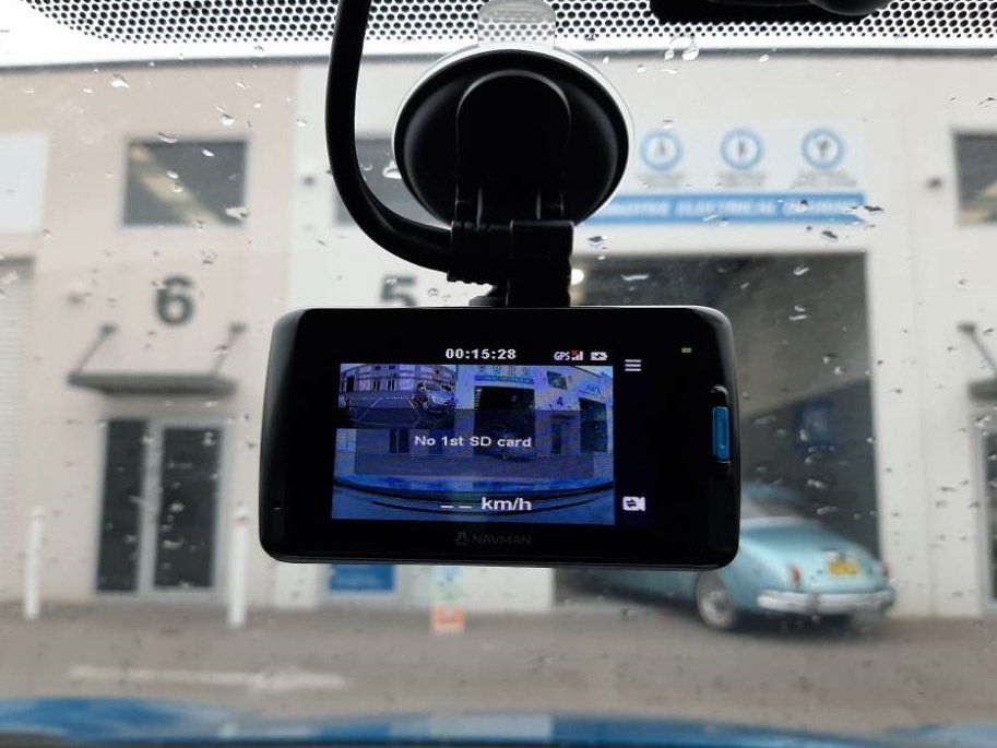Best dash cam installation in perth | Automotive Electrical Designs, O'Connor, WA