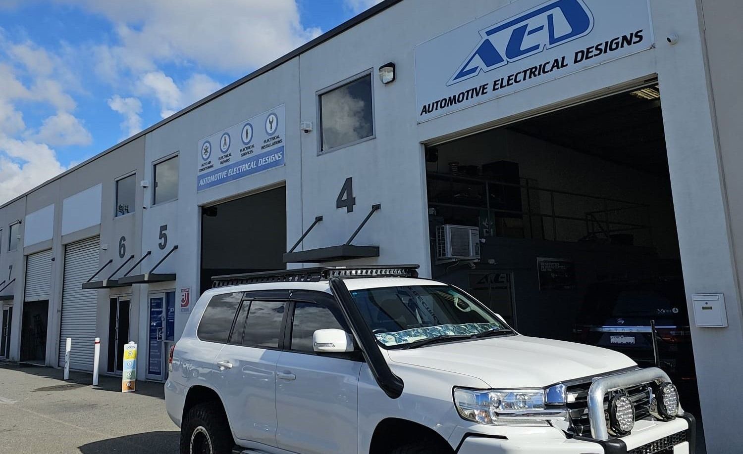 Vehicle solar panel supply | Automotive Electrical Designs, O'Connor, WA