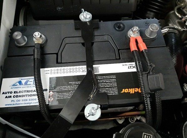 Toyota Prado 4WD fit-out with a dual battery system - Redarc BCDC charger with solar charge input