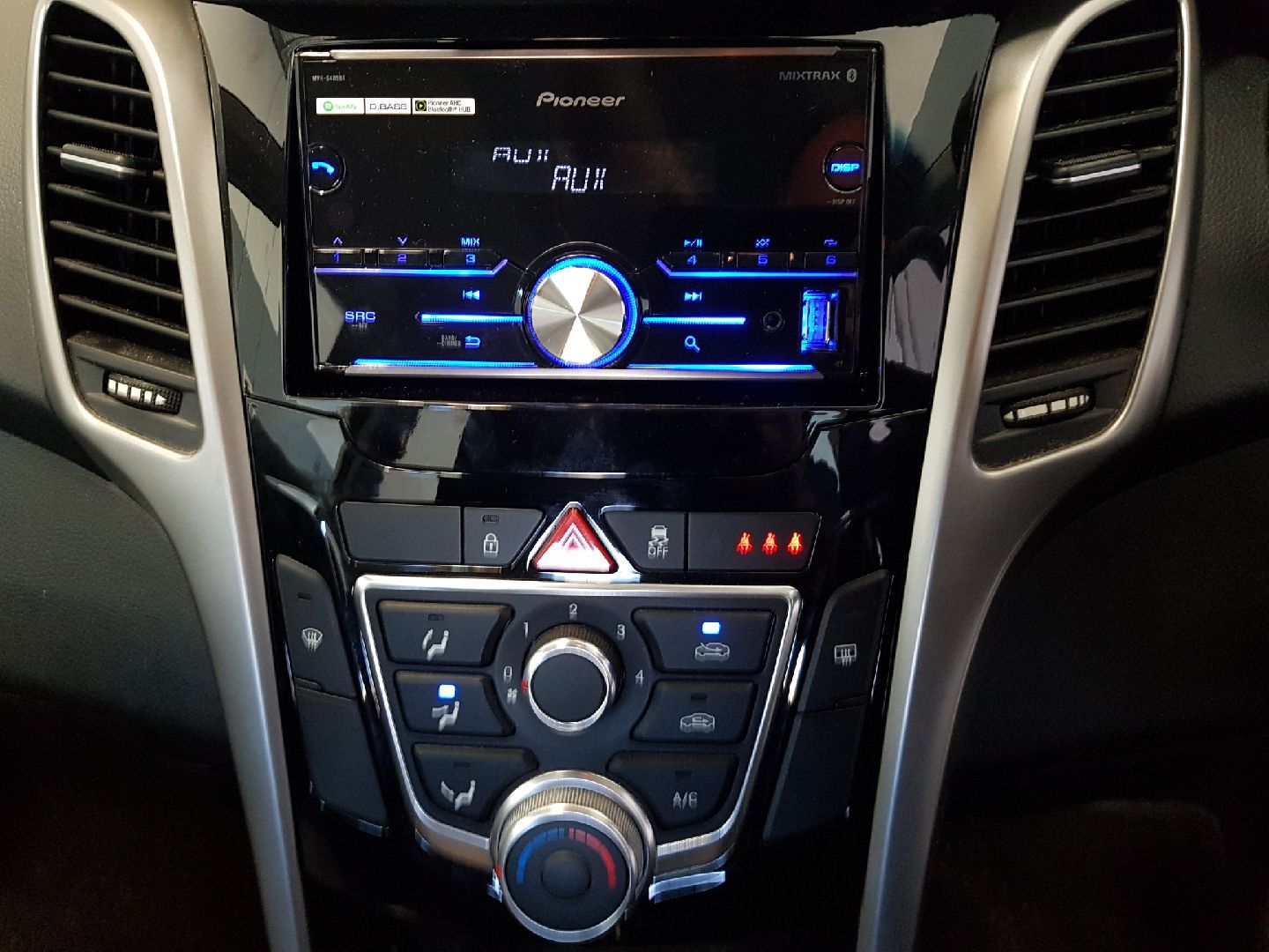 Car stereo replacement for Hyundai i30 | Automotive Electrical Designs, O'Connor, Perth WA