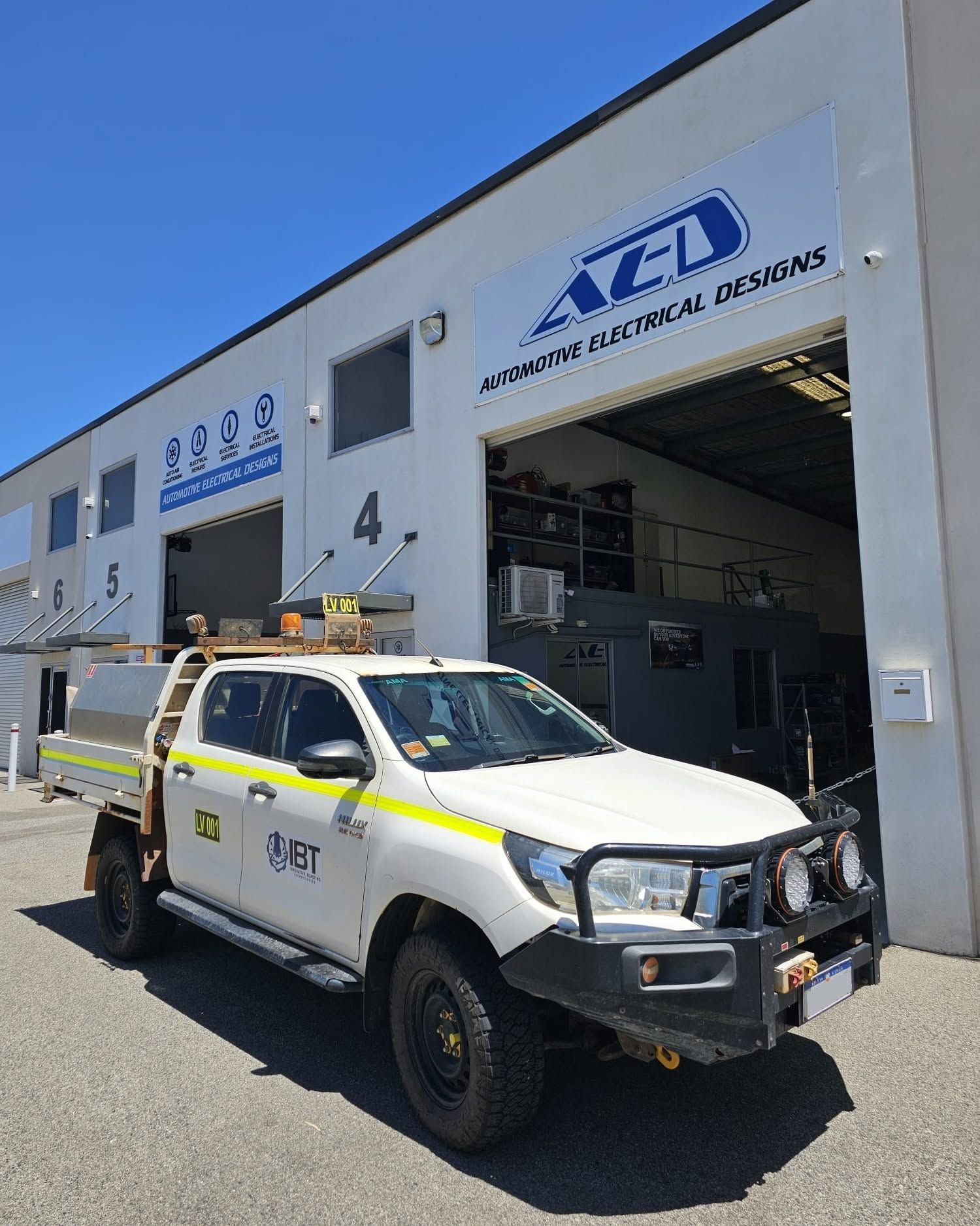 Auxiliary Battery Systems for Mining Vehicles, Perth