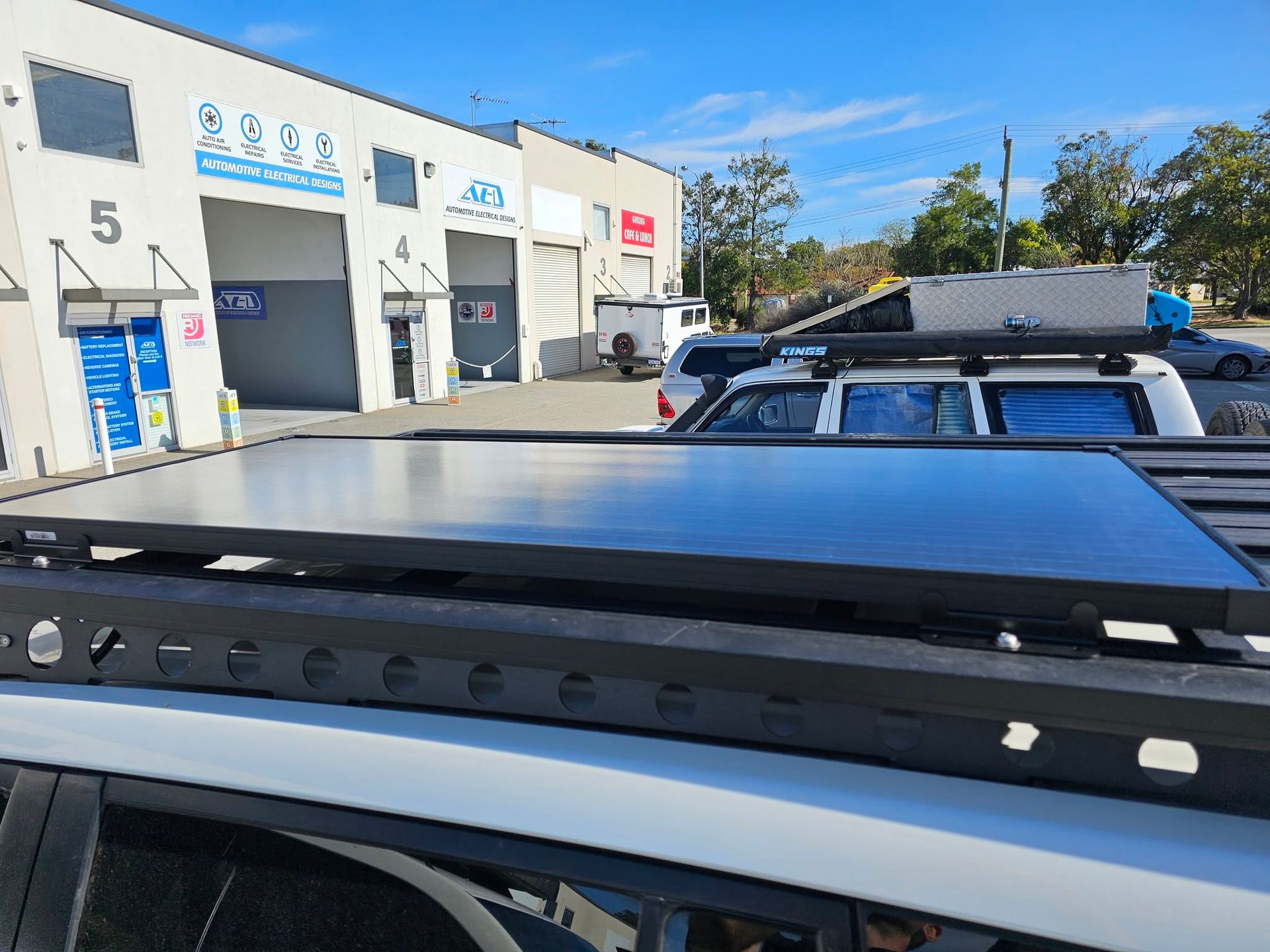 Roof-Mounted Solar Panel Installation for Off-Grid Touring, Perth