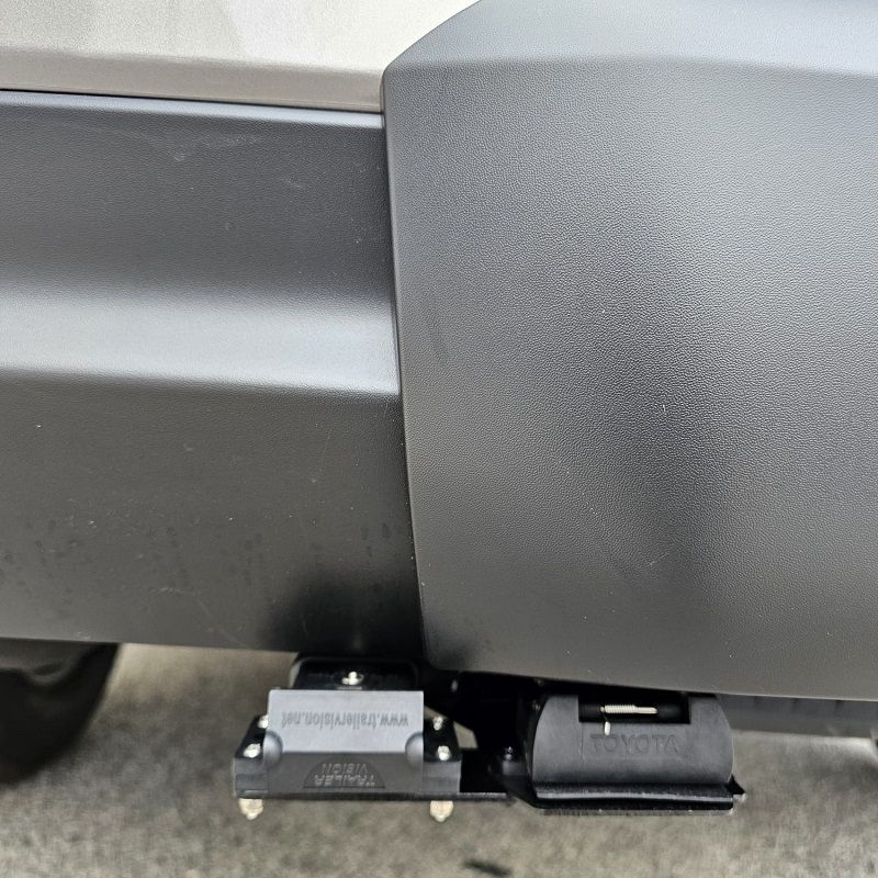 300 Series LandCruiser fitted for road trips with Anderson power plug by Automotive Electrical Designs