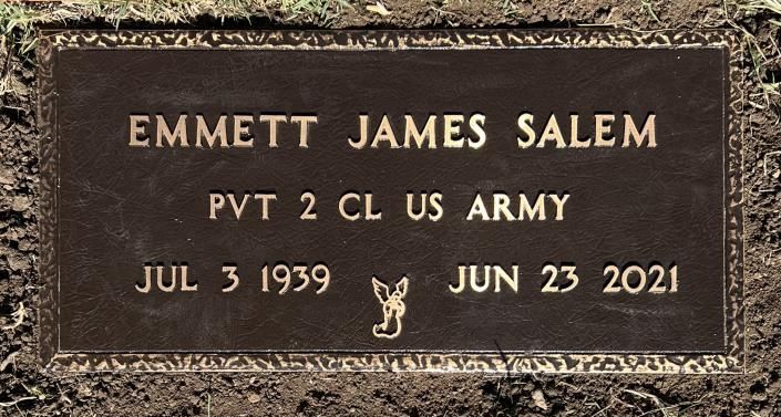 Bronze military grave marker for Emmett James Salem, U.S. Army, with birth and death dates.
