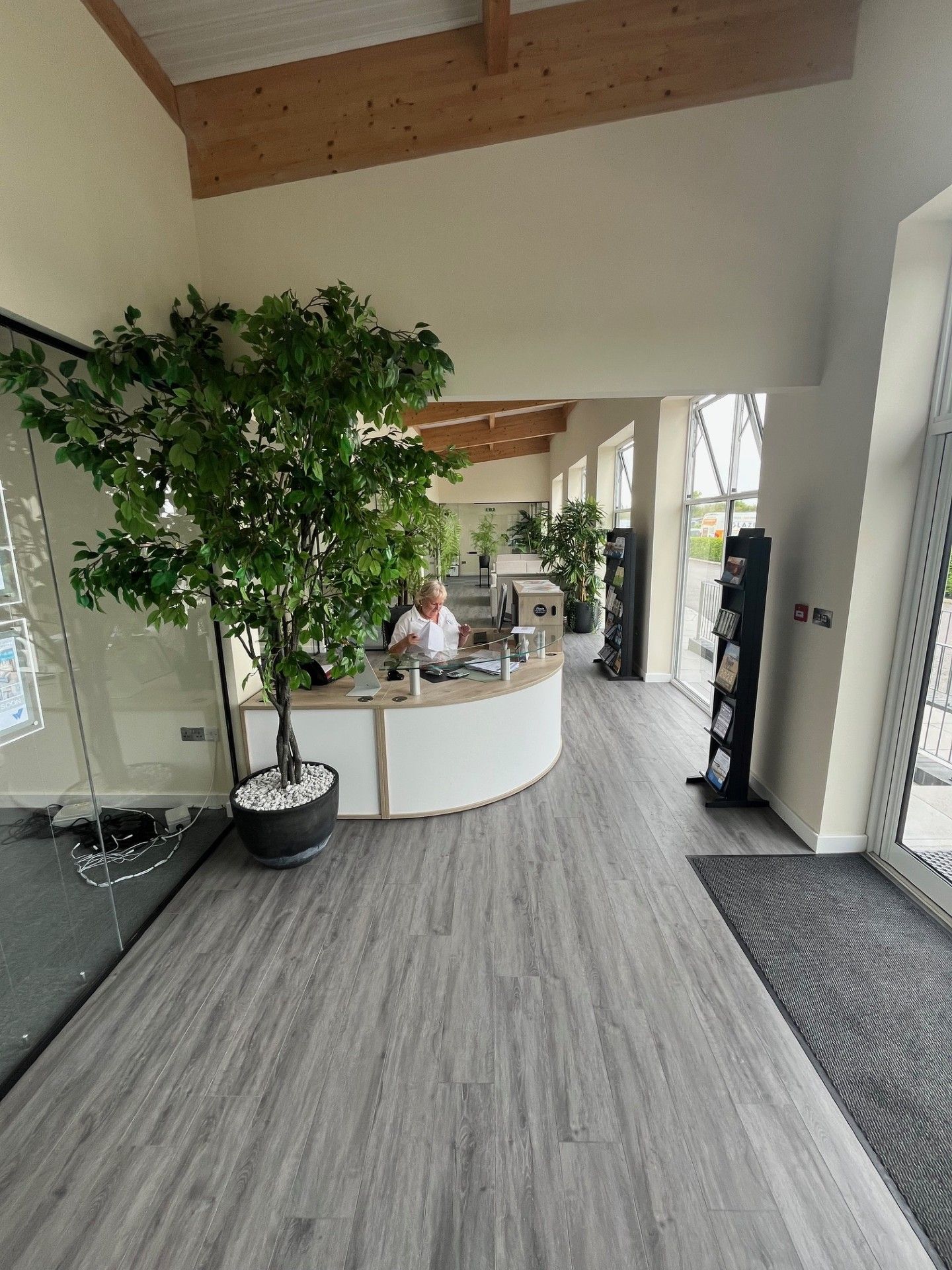 New Sales Office and Reception opens at Edithmead Leisure and Park Homes
