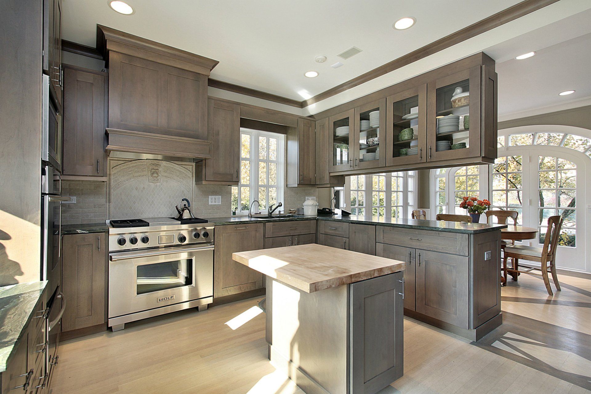 Kitchen Remodeling in St. Petersburg, FL | Local Builders, LLC Kitchen Remodeling in St. Petersburg, FL | Local Builders, LLC