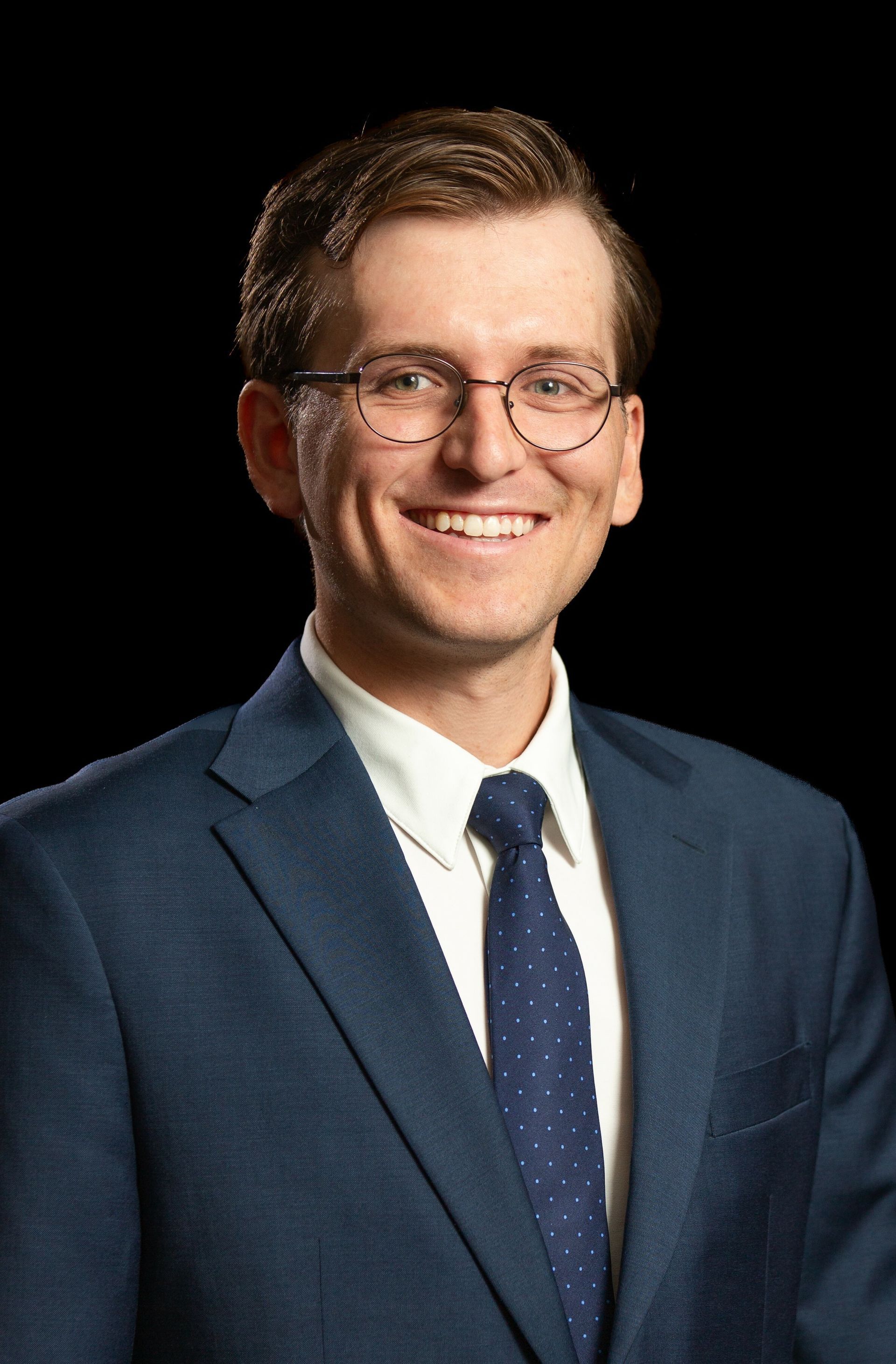 hunter n. hoskins headshot