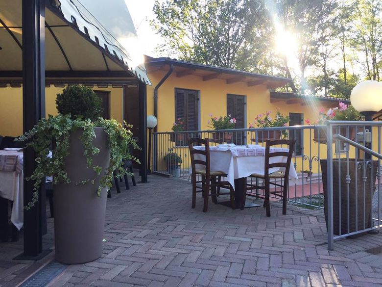 ristorante pizzeria la monella