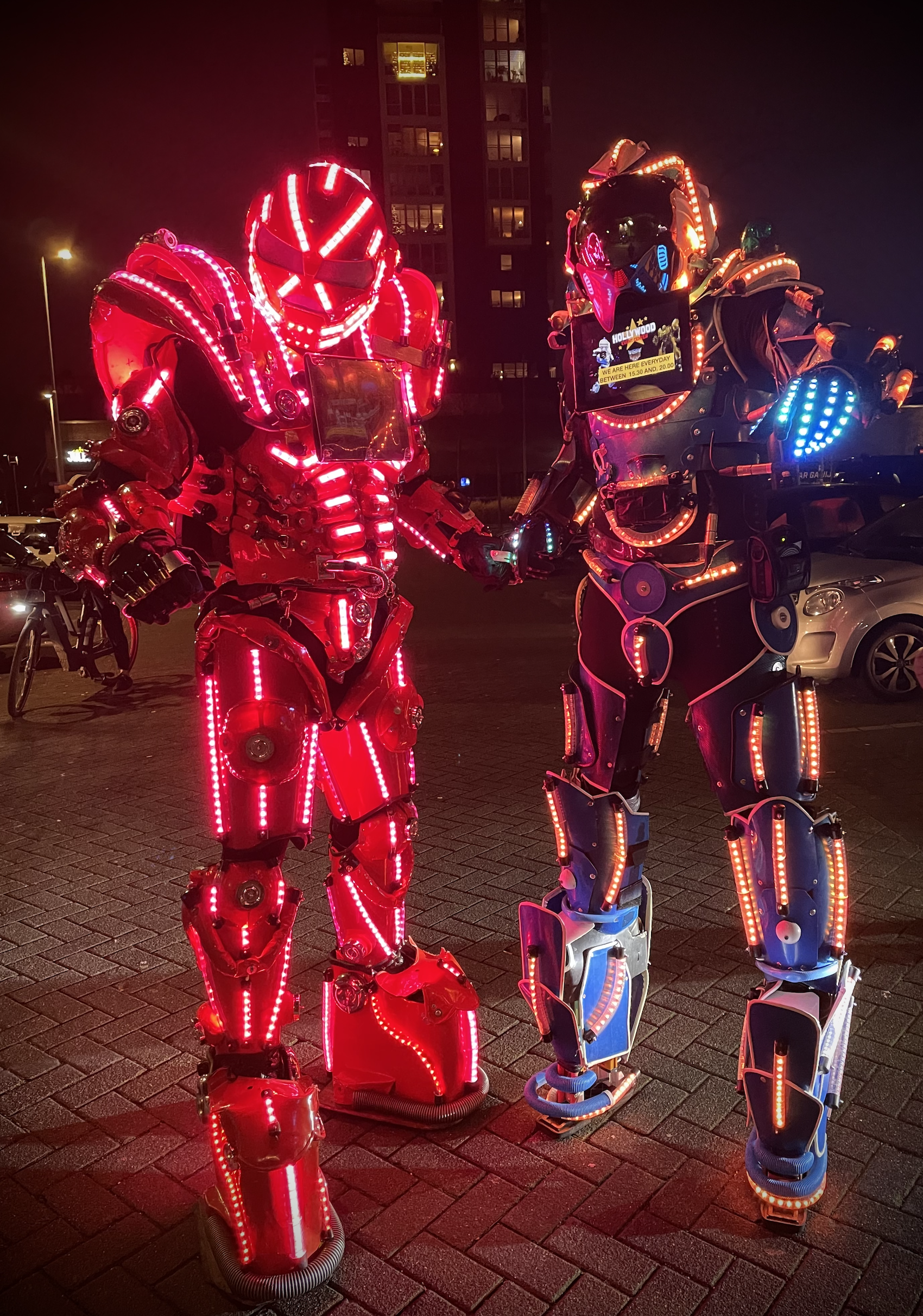 Silva Entertainment duo LED Robots