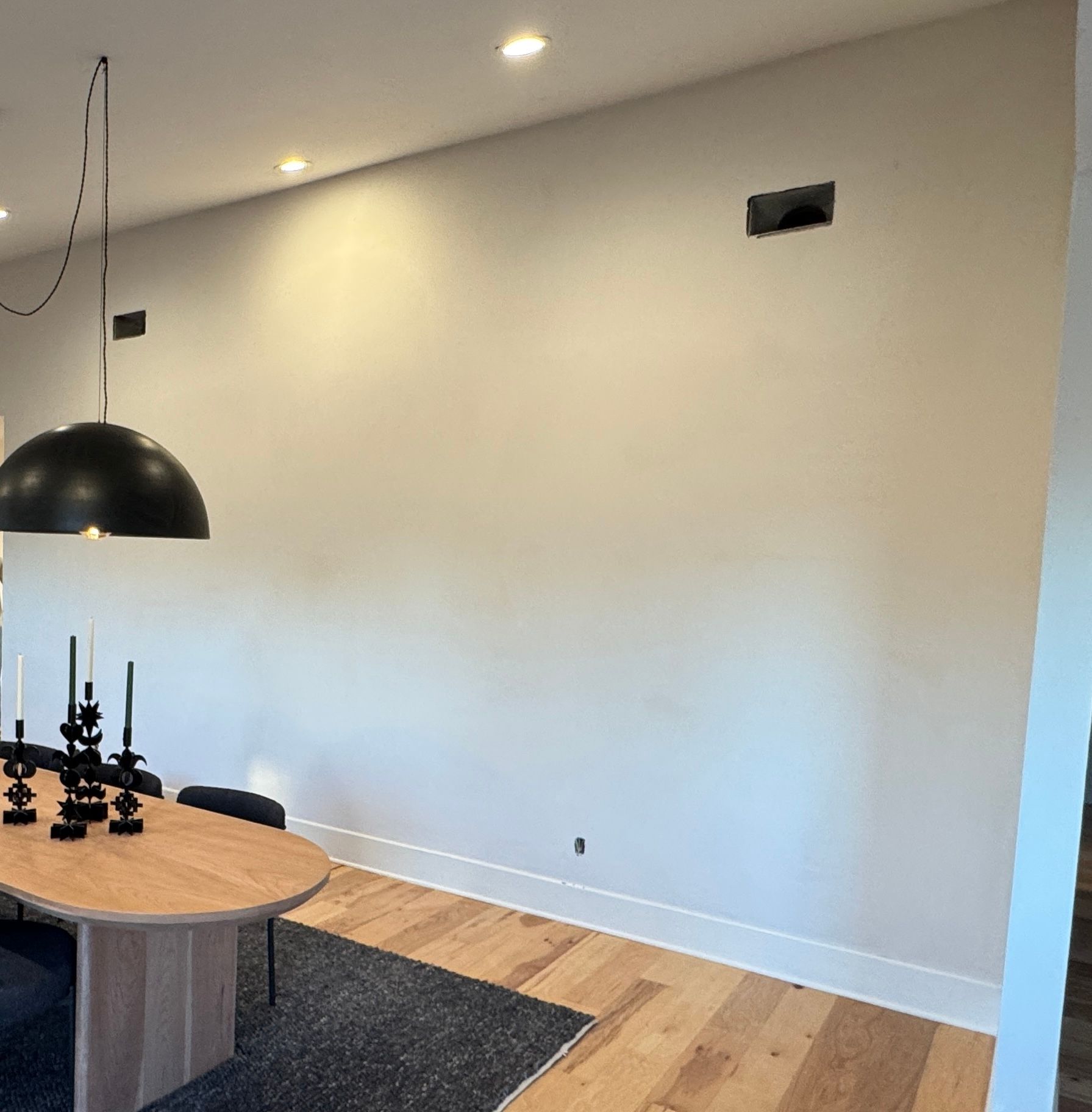 
Remodeling & Upgrades
Ceiling repairs & re-texturing
Room additions & remodels
Whole-home texture upgrades
Finishes tailored to your design style
