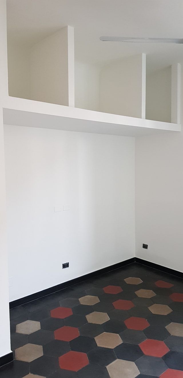 costruzione arredi e restauro di mobili
