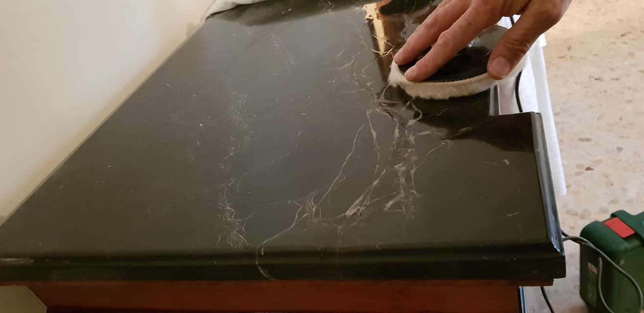 interventi su misura restauro di mobili