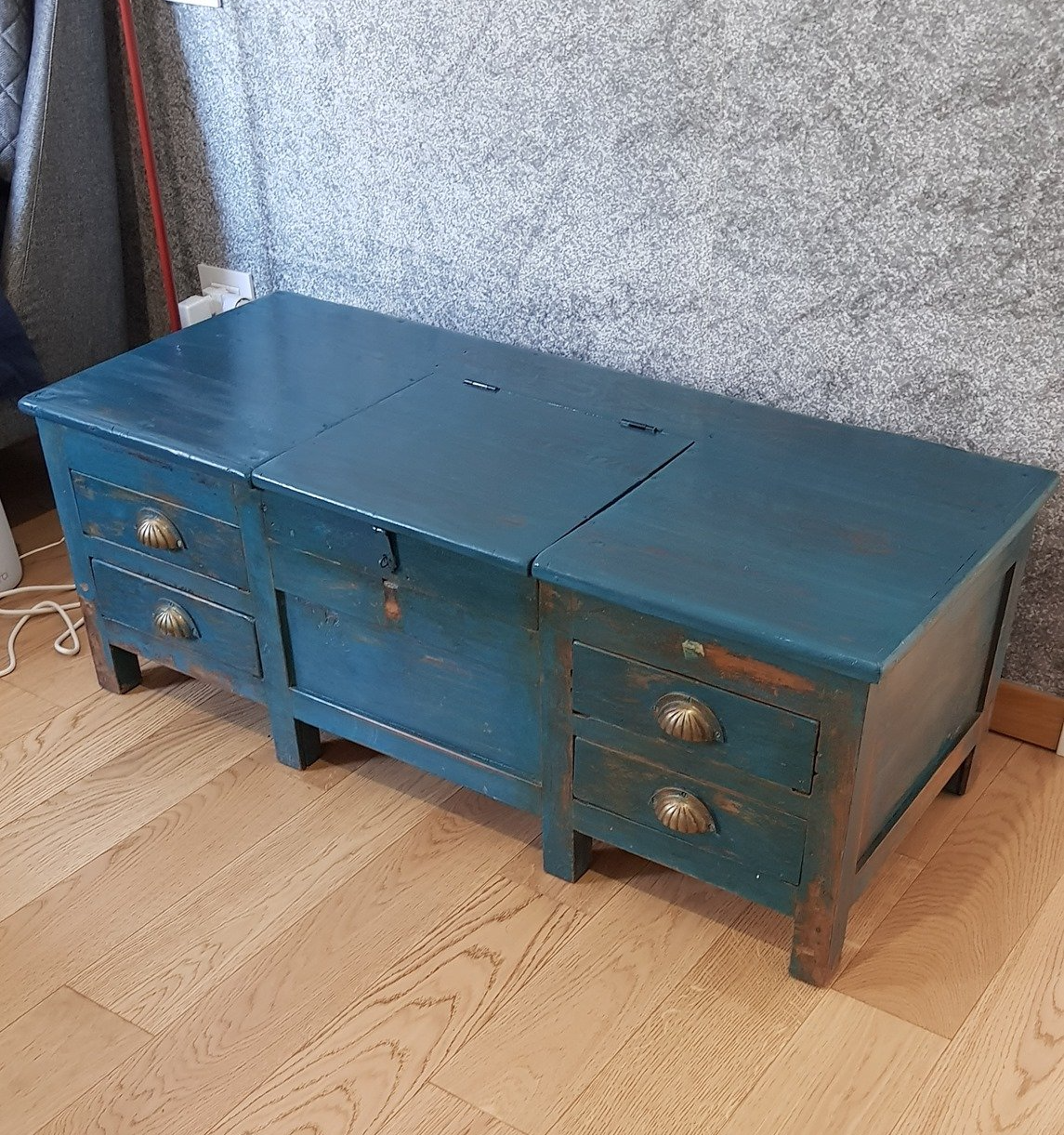 interventi di restauro di mobili