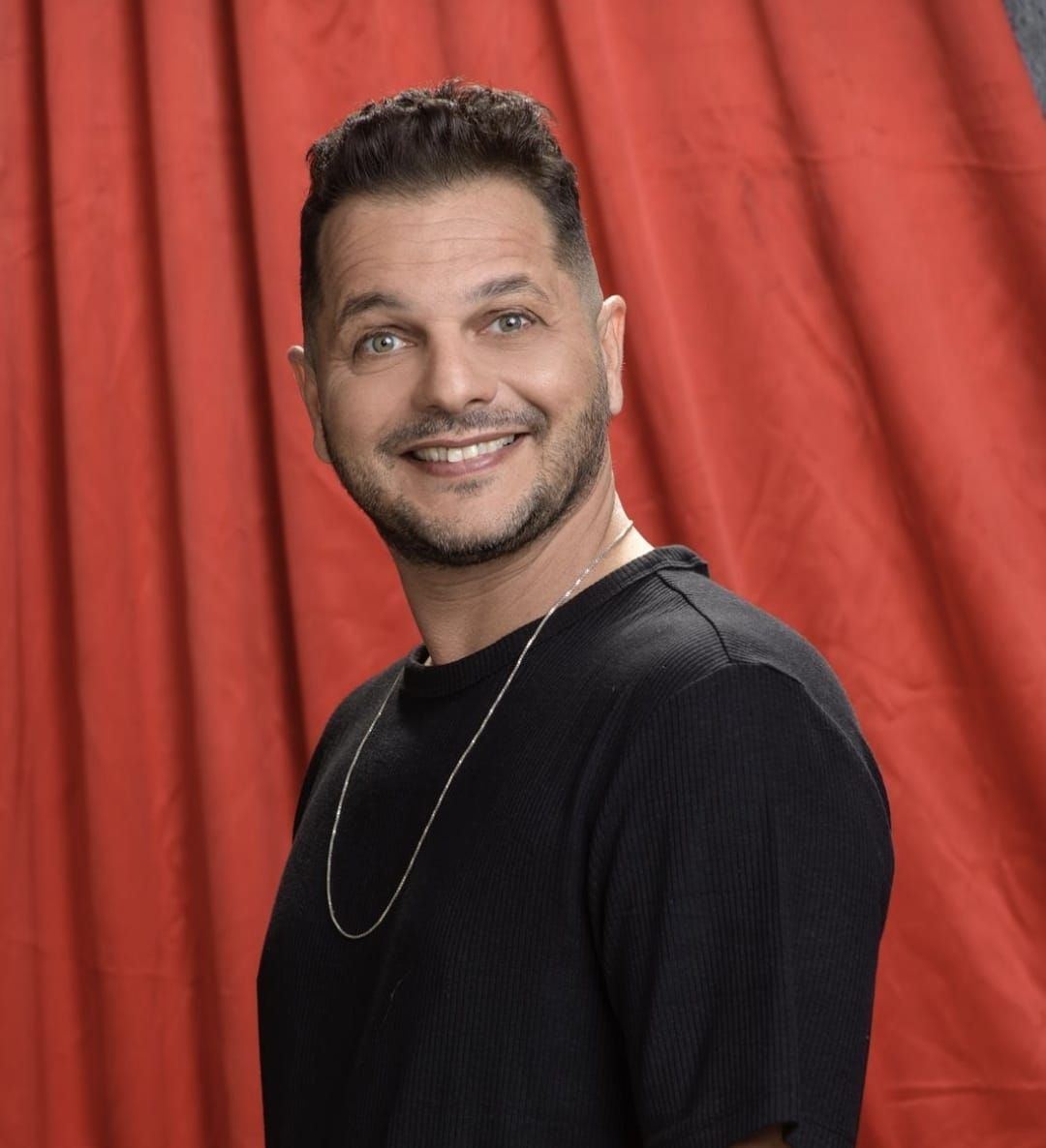סטנדאפיסט מצחיק