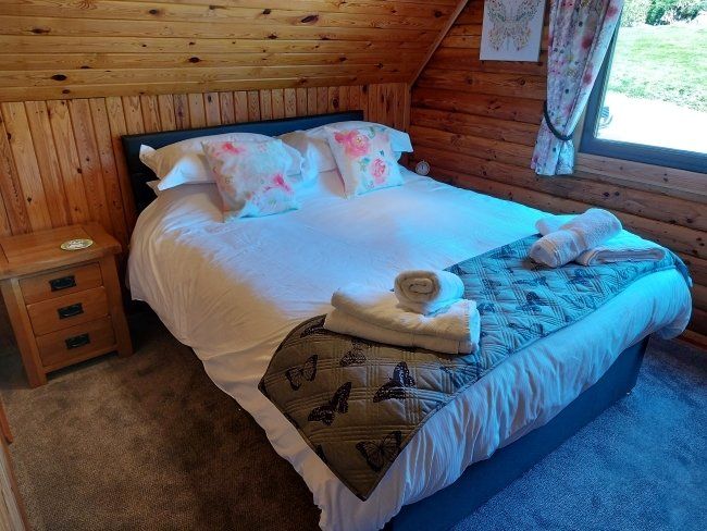 Upstairs King size Bedroom with internal wardrobe