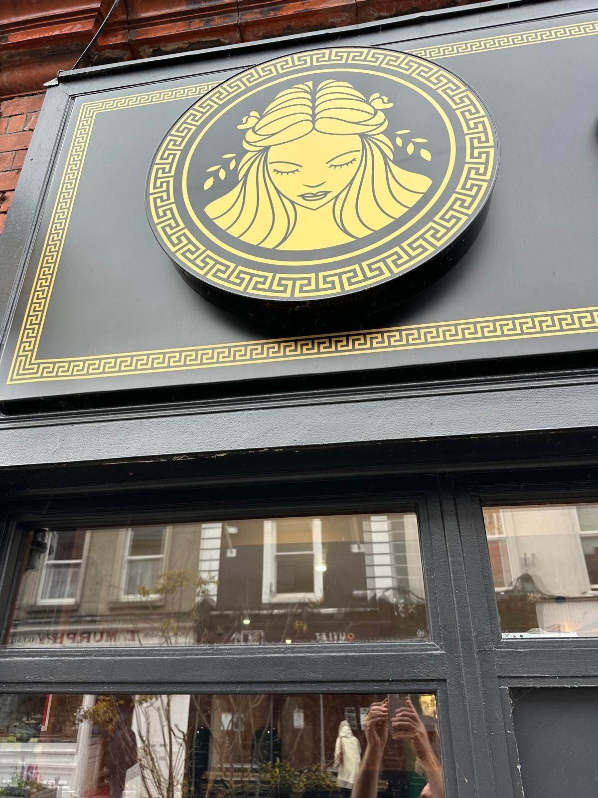Pandora Salons | About us