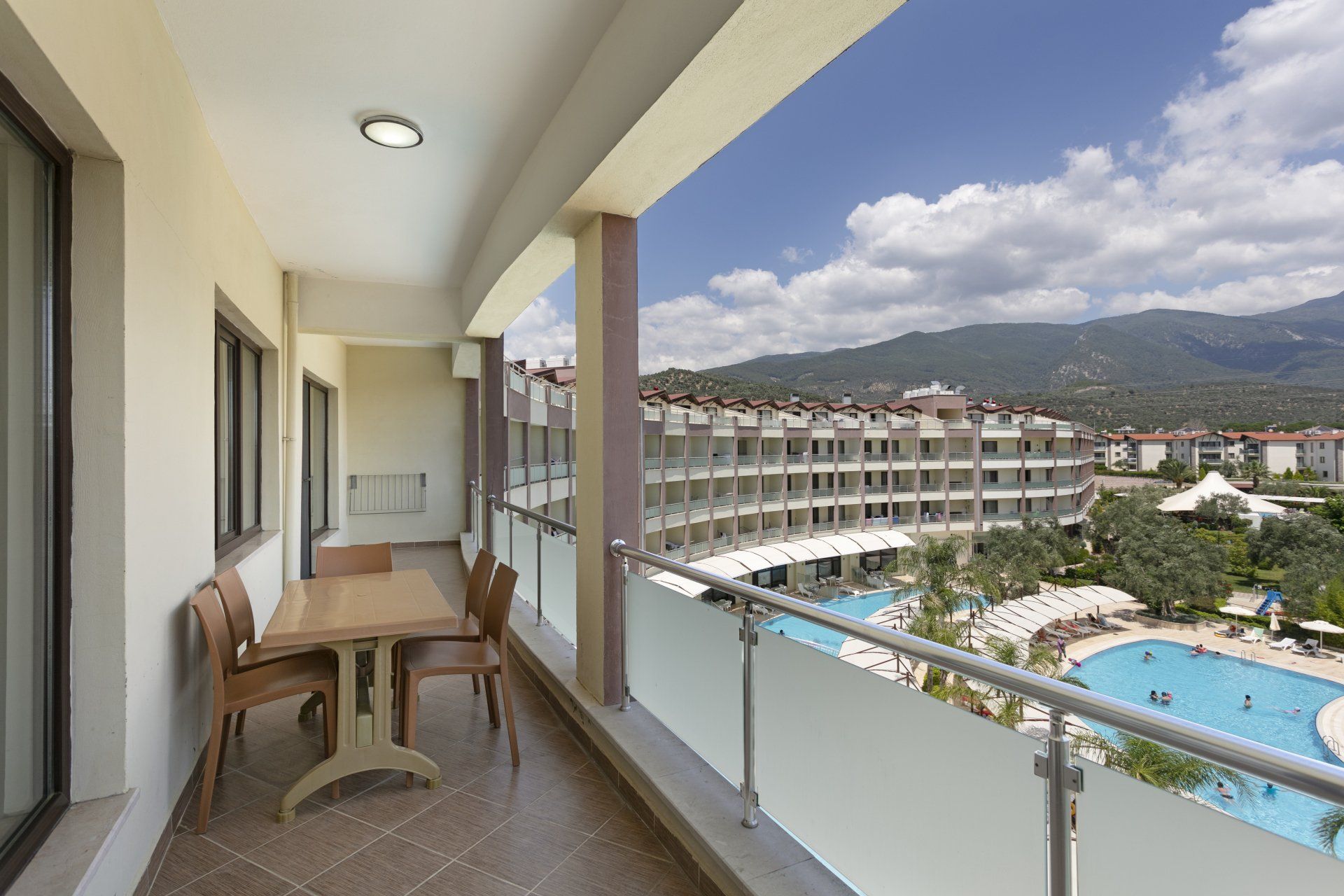 Hattuşa Kazdağları, zimmer, balkon