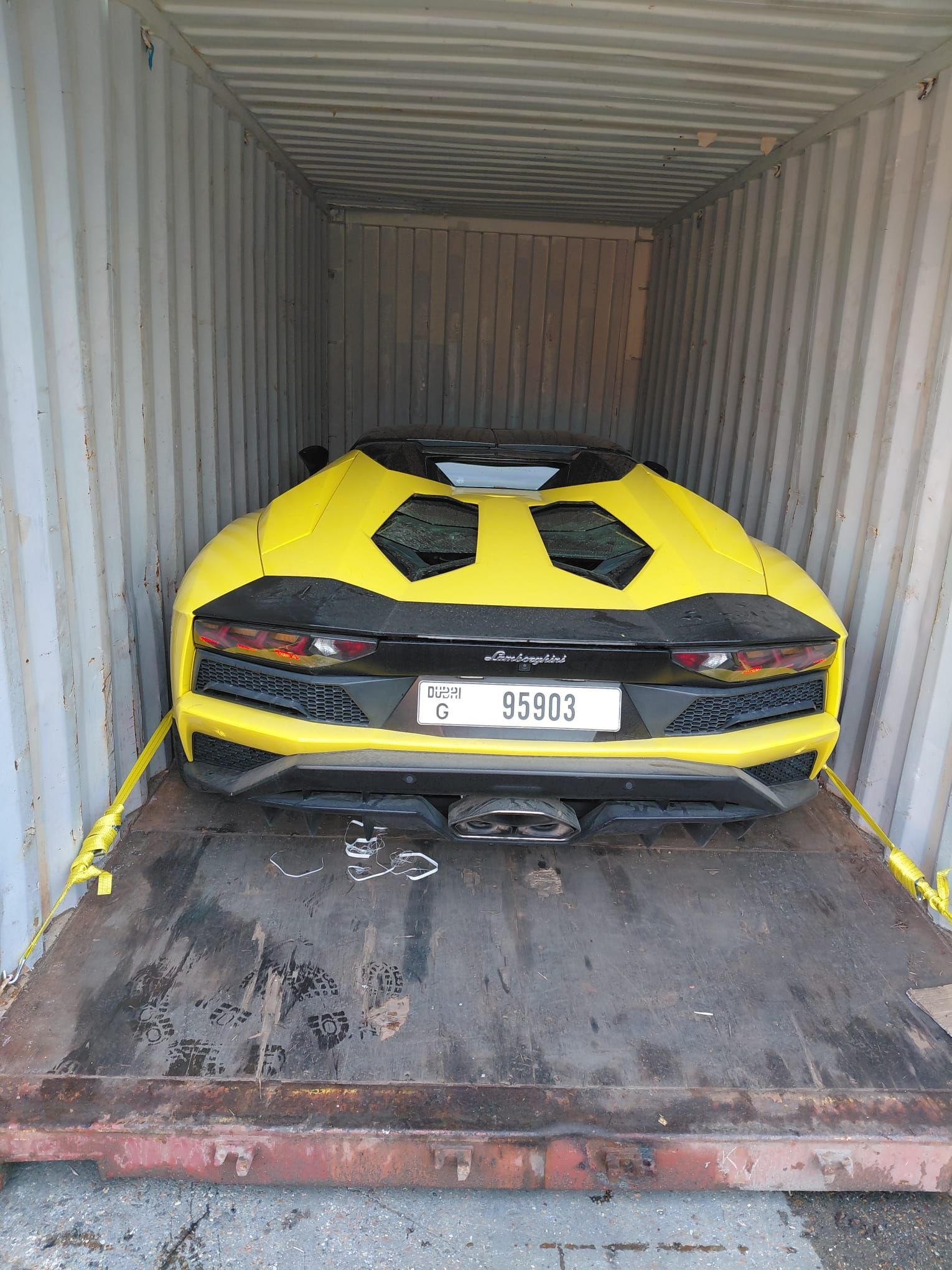 CONTAINER LOADING CARS