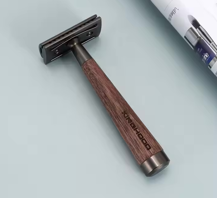 DOUBLE BLADES RAZOR