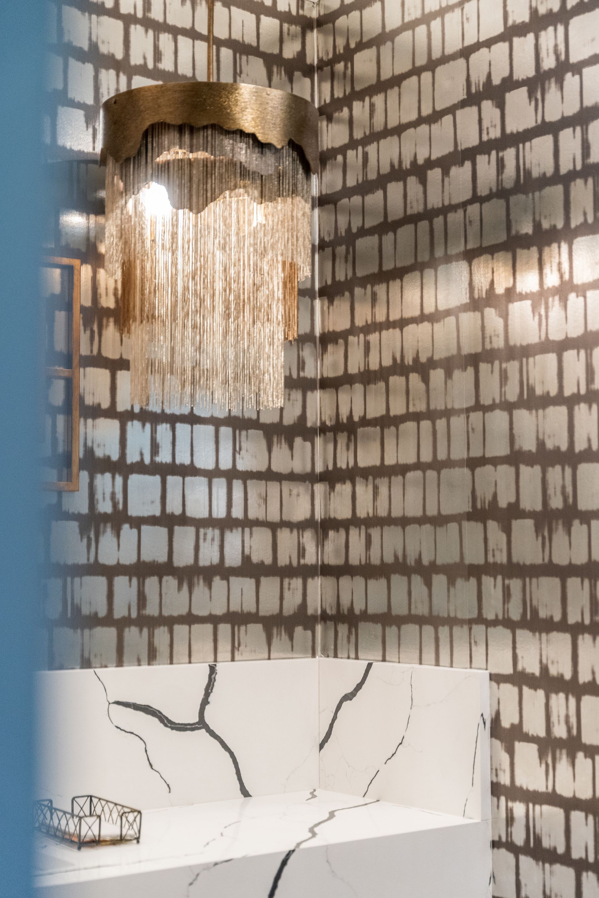 Pattern Play: How to Mix and Match Patterns in Interior Design