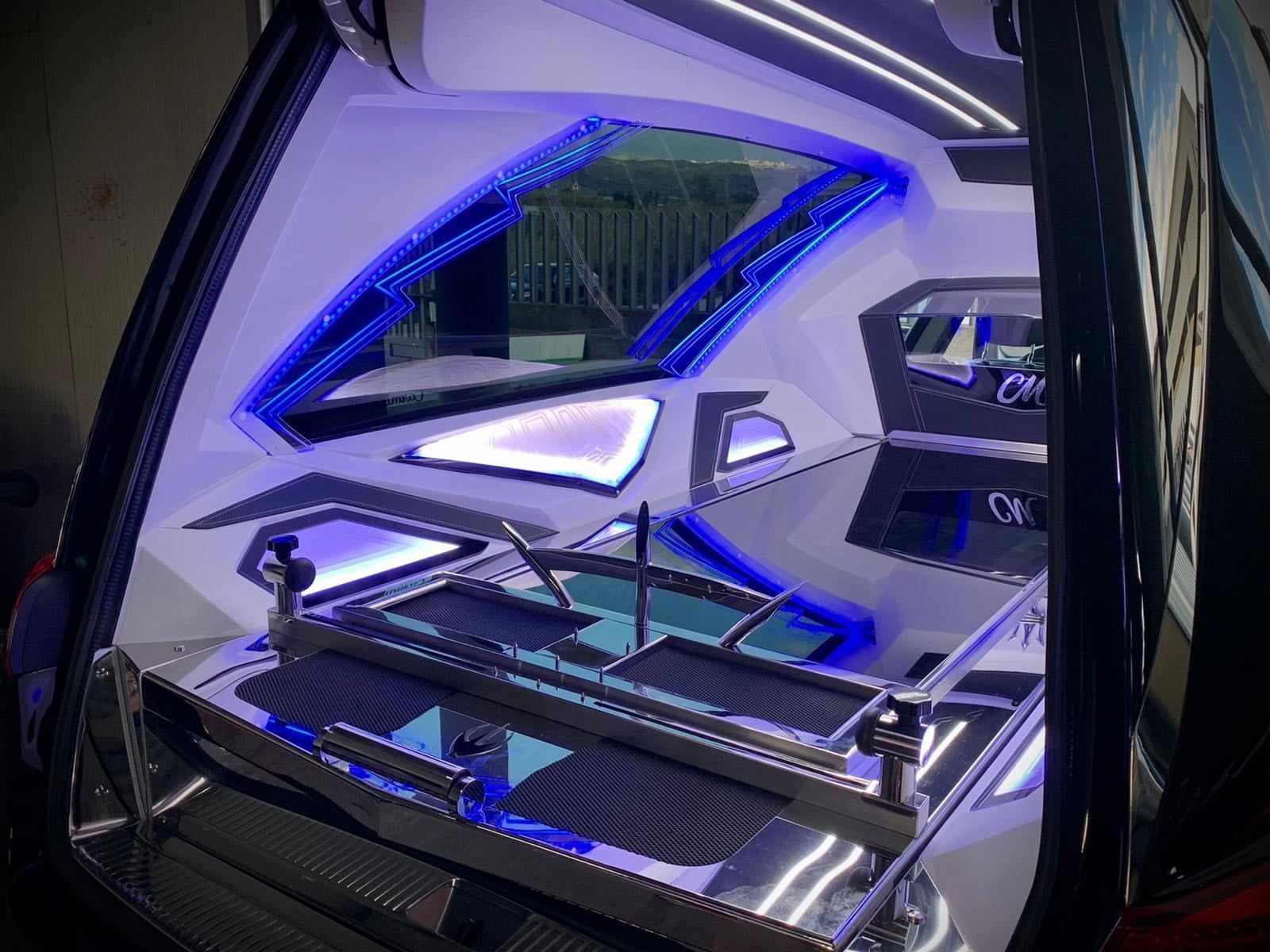interno carro funebre