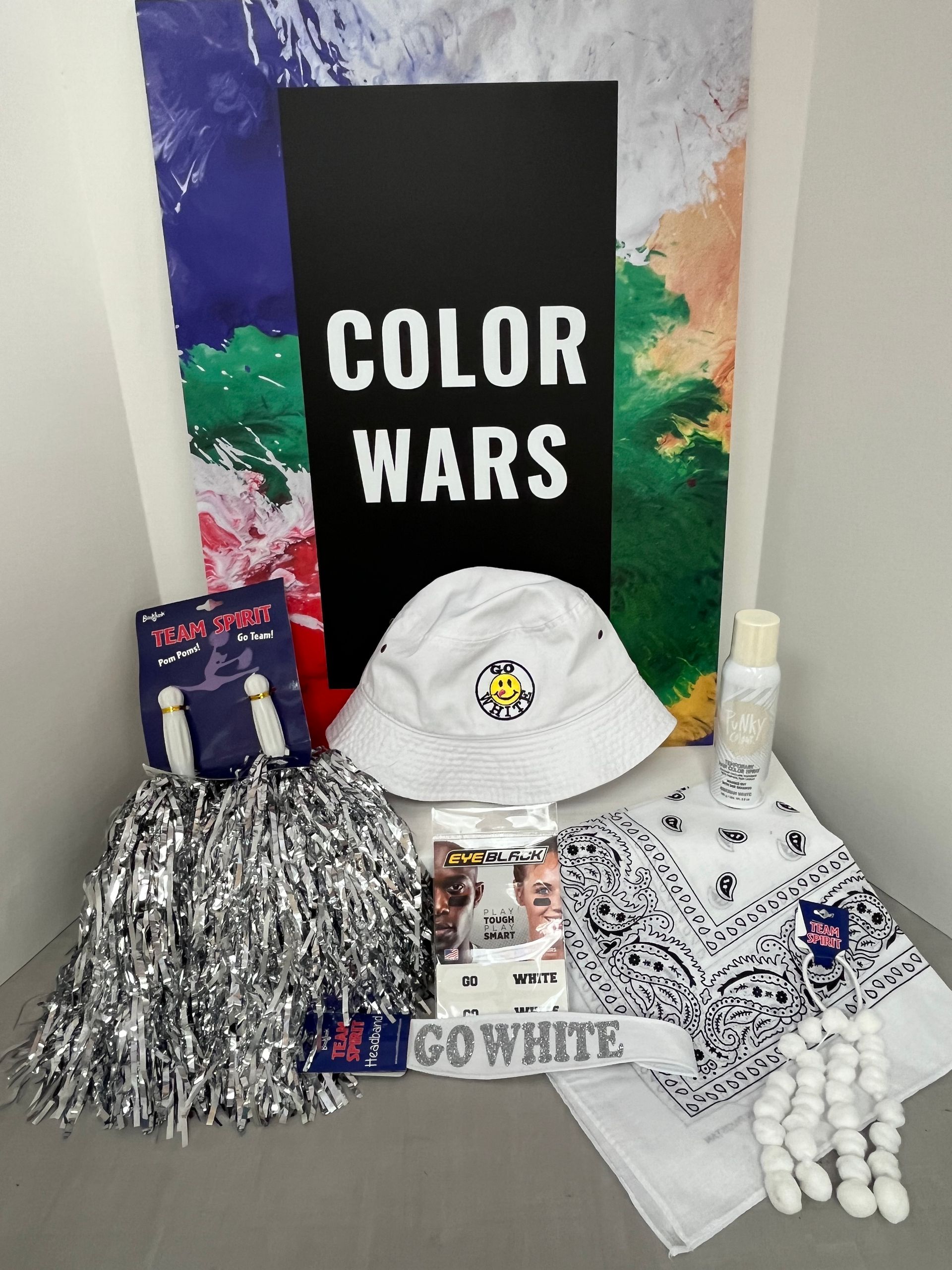 a poster that says color wars on it