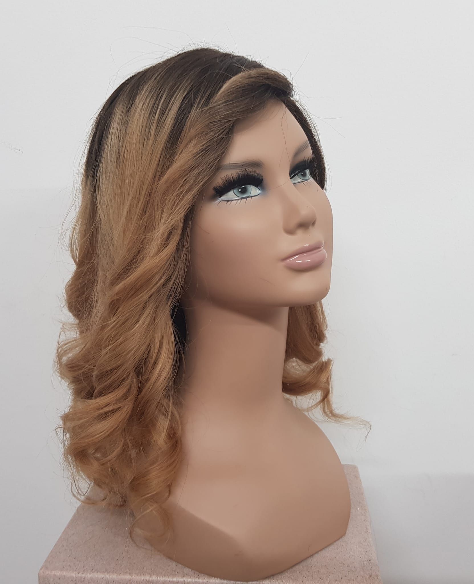 Parrucca Post Chemio Modello TRAMONTI - Fibra Sintetica - Foto 9