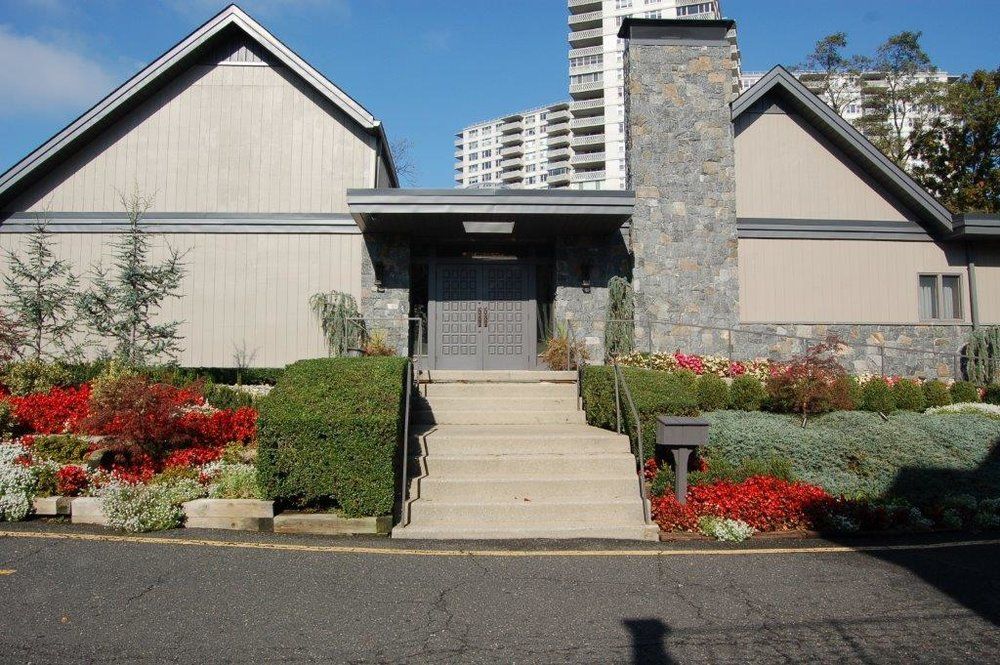 Our Facilities & Services | Frank Patti Funeral Directors