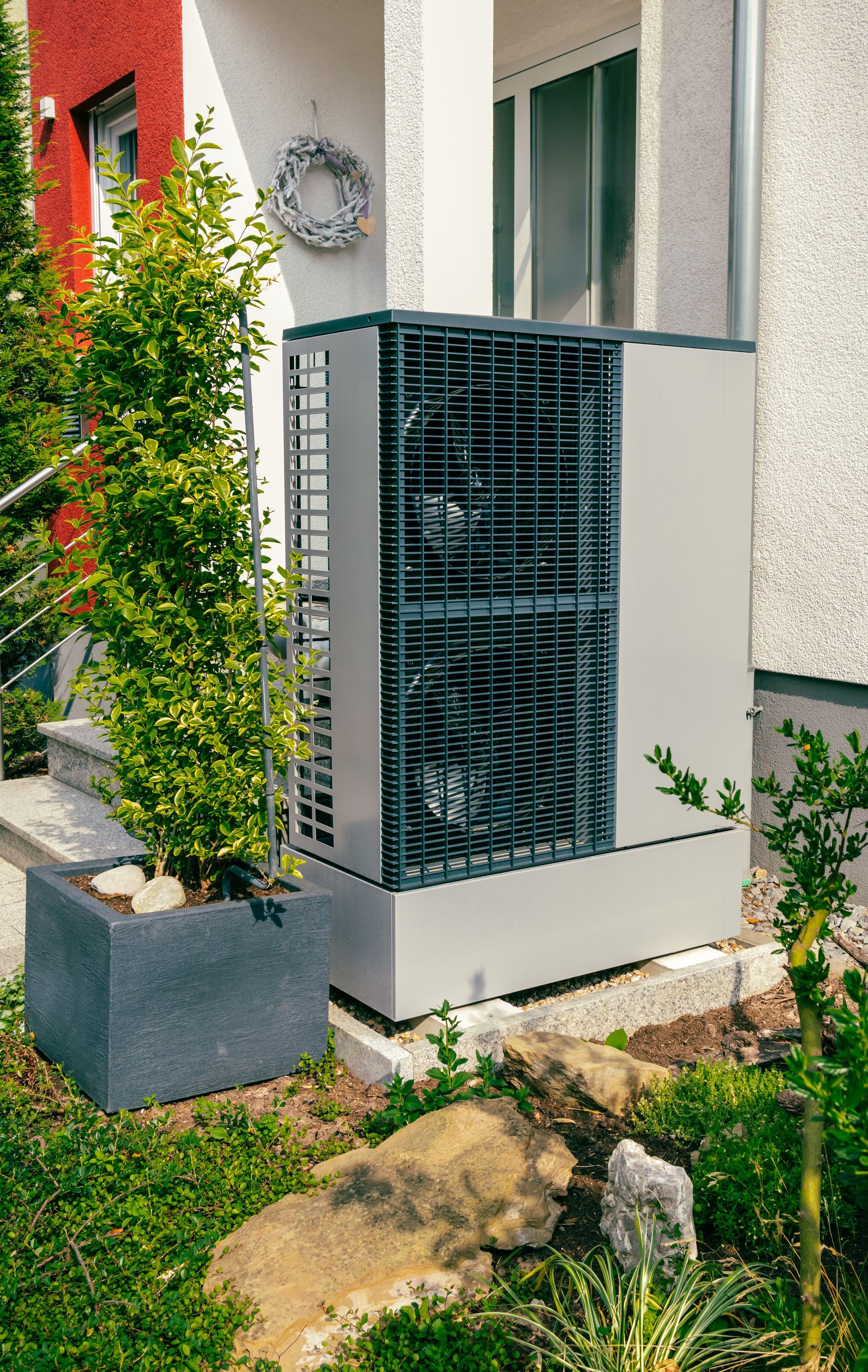 New high-efficiency air conditioner installation