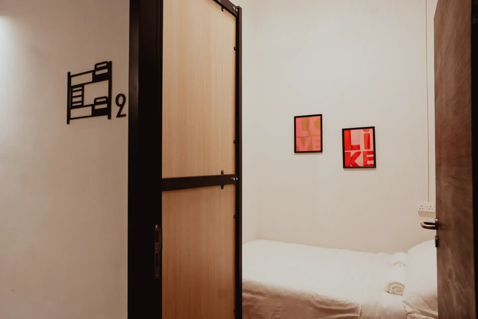 private room bed