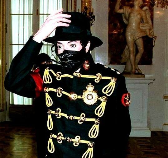 michaeljackson dutchmichaeljackson michaeljackson imitator beat it holland billiejean