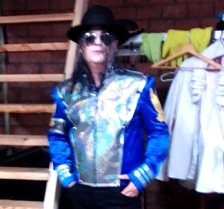 mj