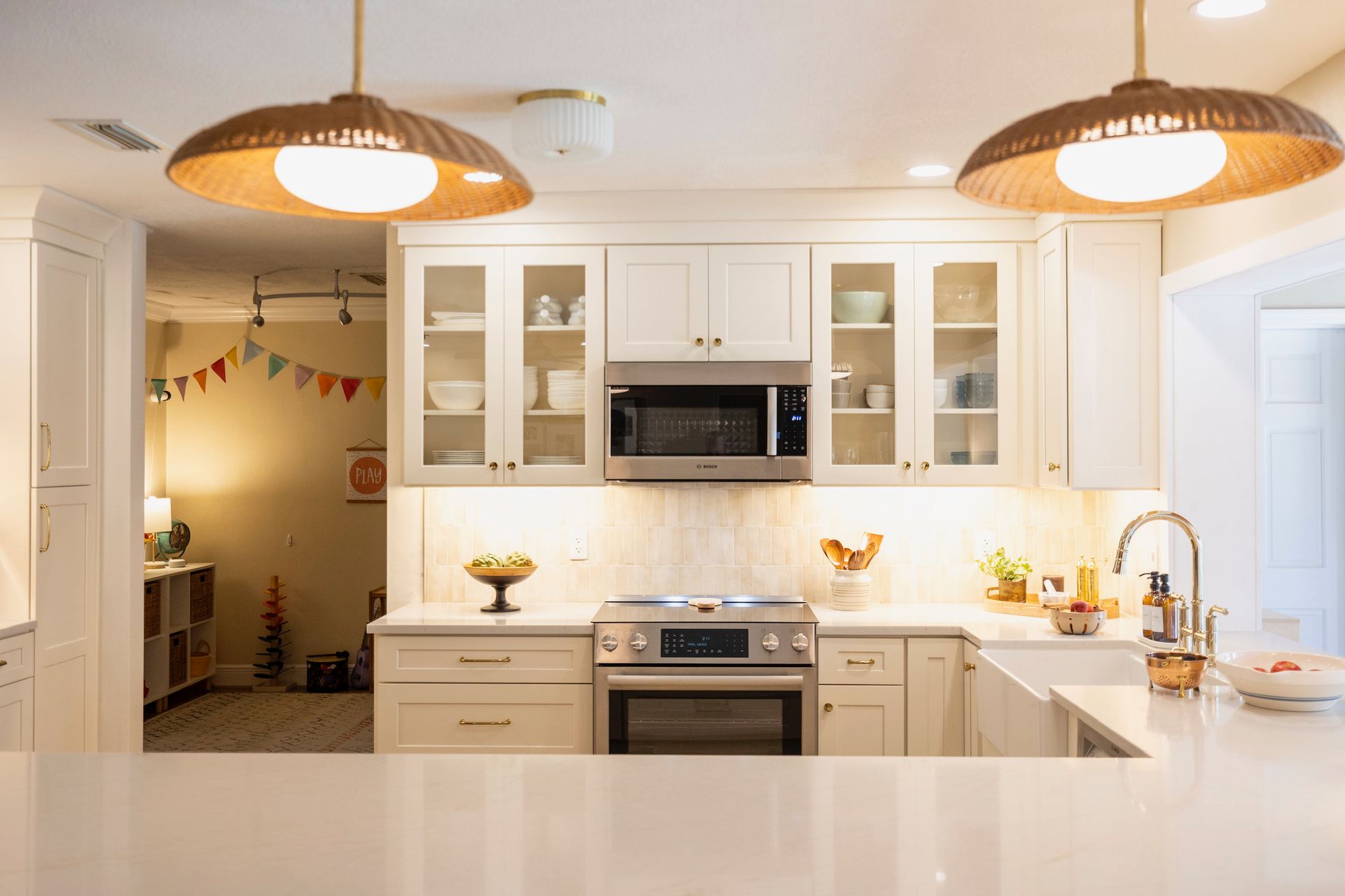 Kitchen remodeling in Maitland FL with a dolomite countertop