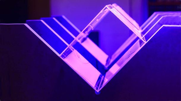 Taglio e sagomatura plexiglass