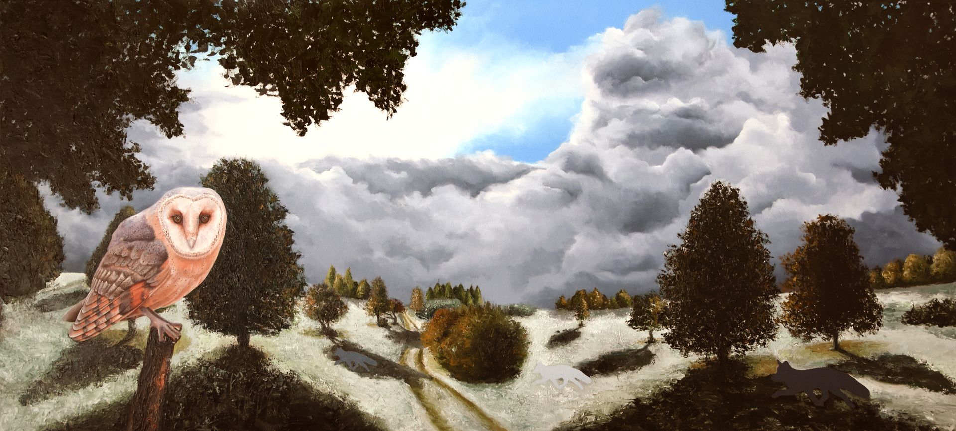 Gegenständliches Bild der Künstlerin Benita von Wendt. Gemaltes Bild von einer beraureiften Wiesenlandschaft mit Bäumen und Eule. Acryl- und Ölfarbe.